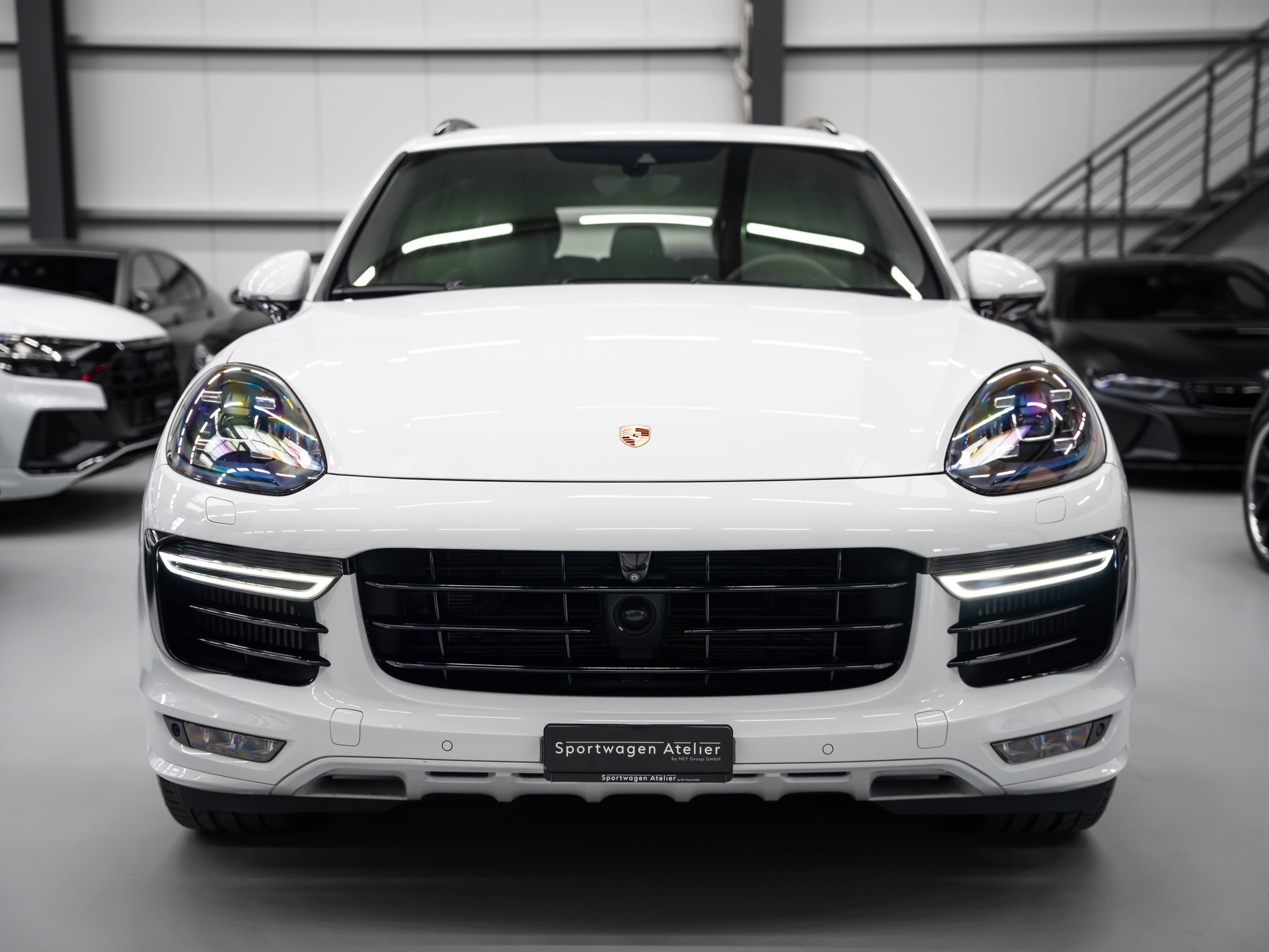 PORSCHE Cayenne GTS-image-5