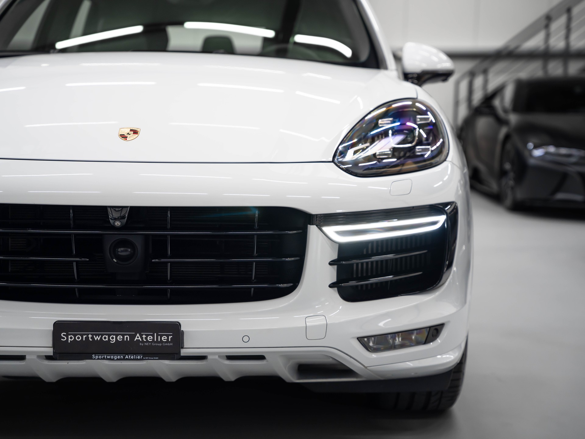PORSCHE Cayenne GTS-image-14