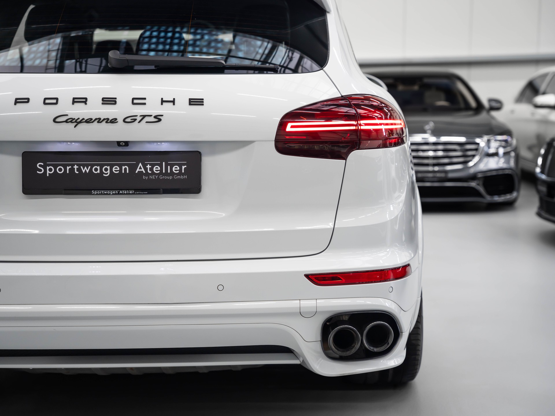 PORSCHE Cayenne GTS-image-15