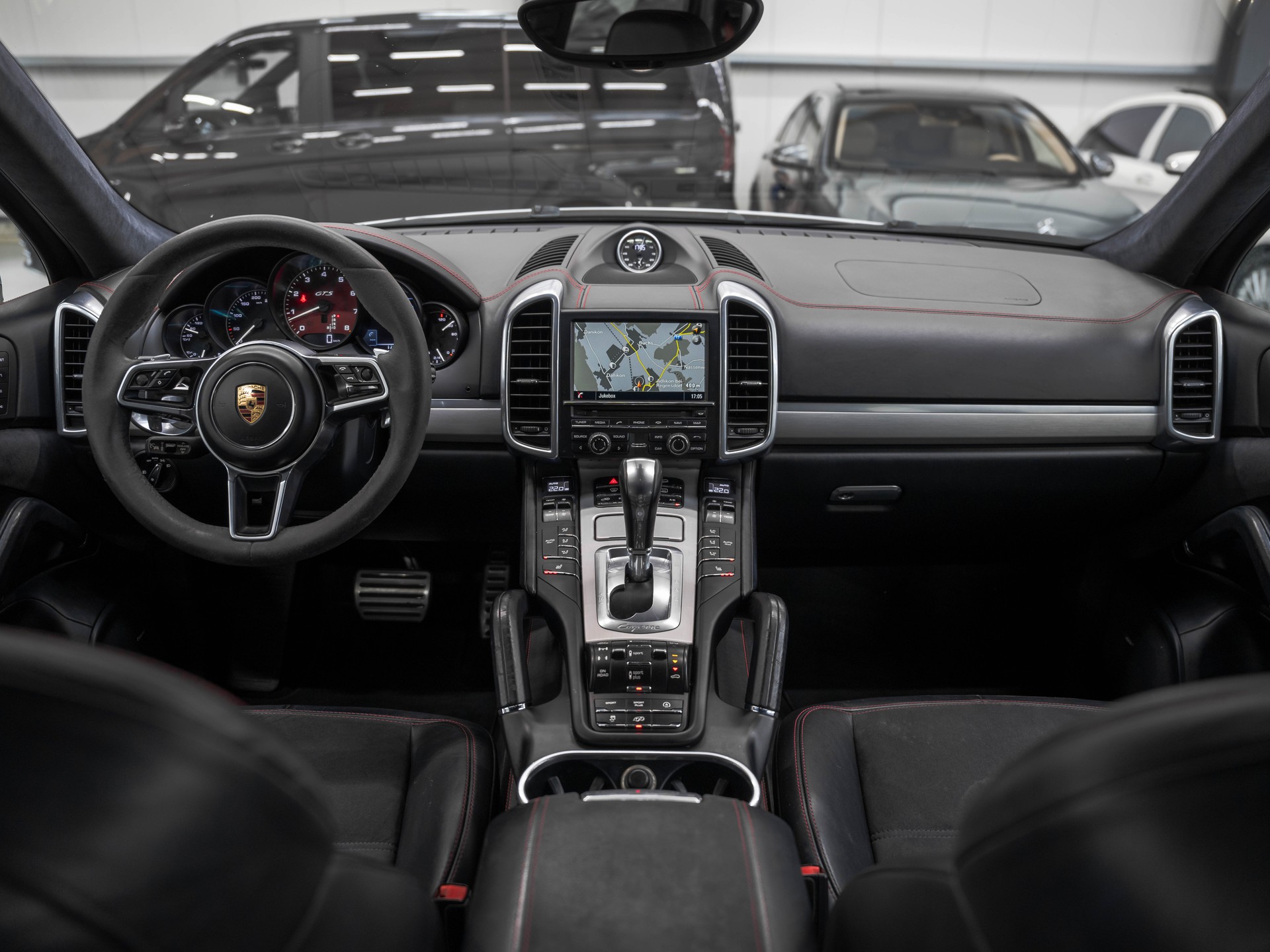 PORSCHE Cayenne GTS-image-6