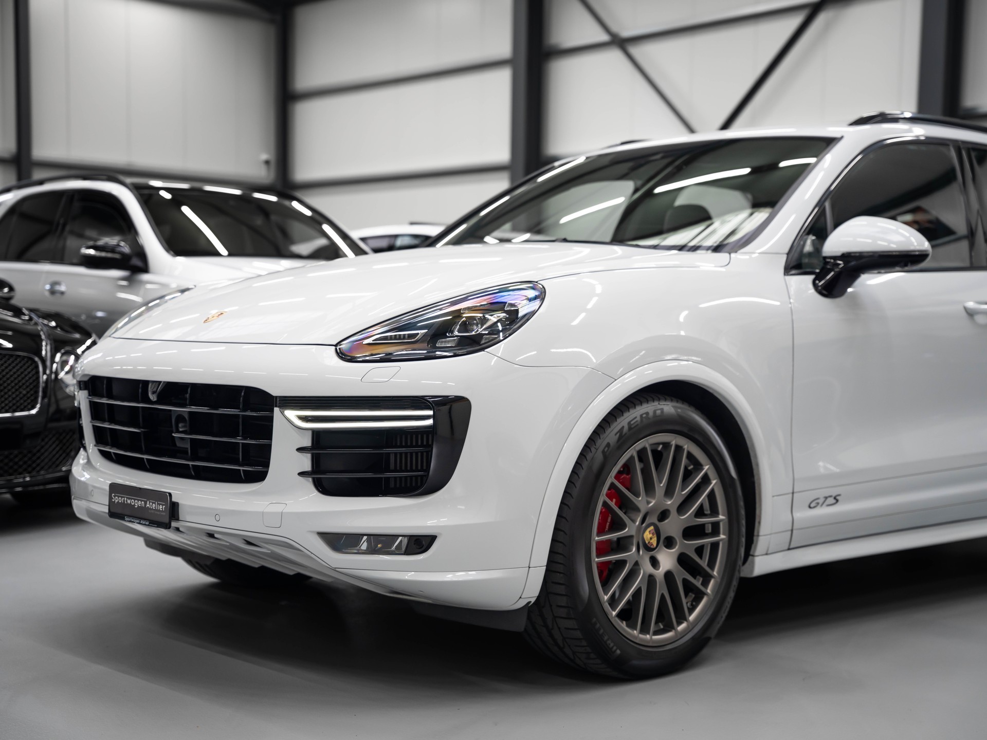 PORSCHE Cayenne GTS-image-13