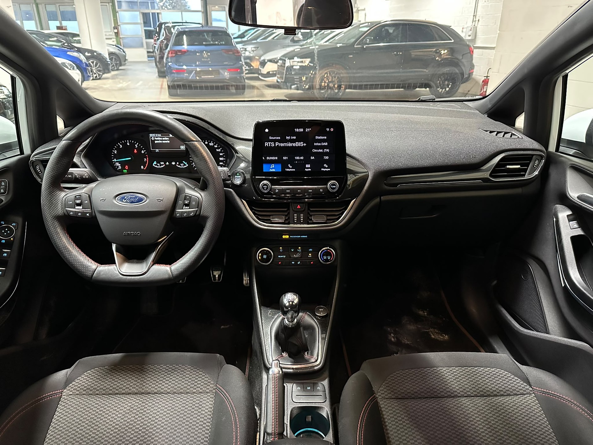 FORD Fiesta 1.0 SCTi ST-LINE Titanium-image-8