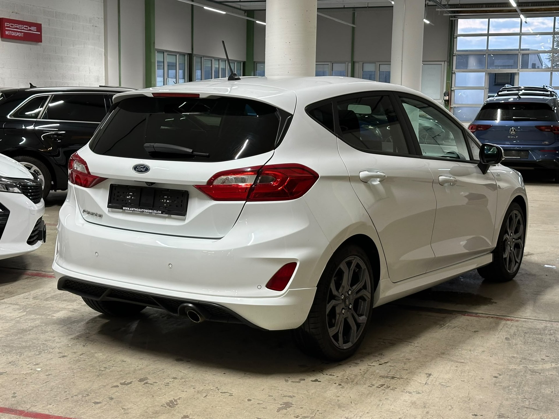 FORD Fiesta 1.0 SCTi ST-LINE Titanium-image-4