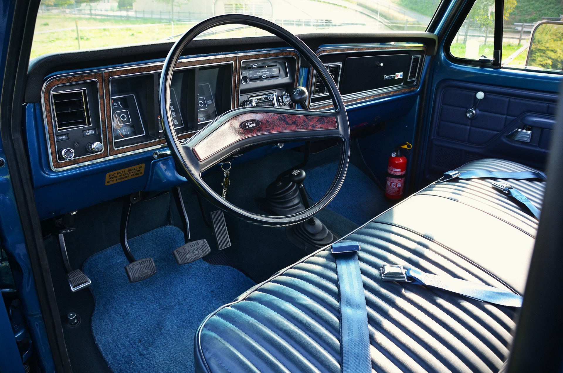 FORD F100 RANGER XLT 4X4 "HIGHBOY"-image-11