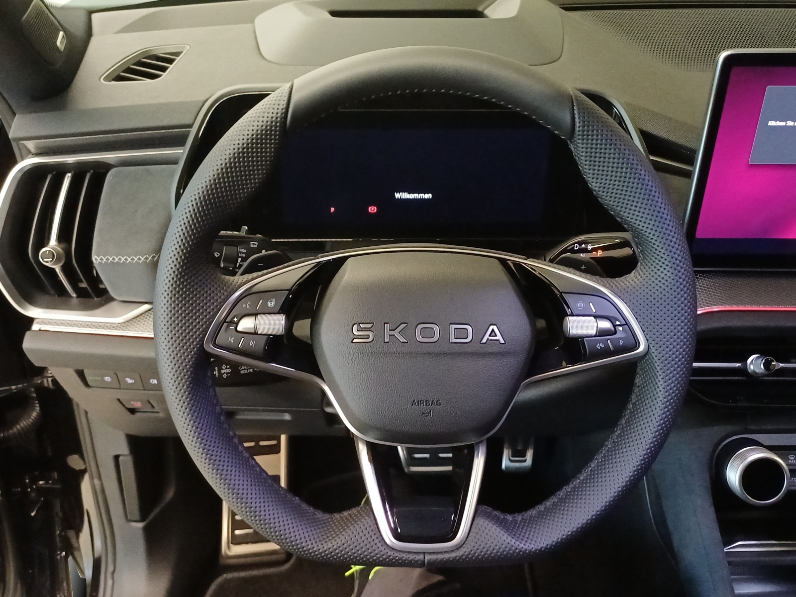 SKODA Kodiaq 2.0 TSI Sportline 4x4-image-9