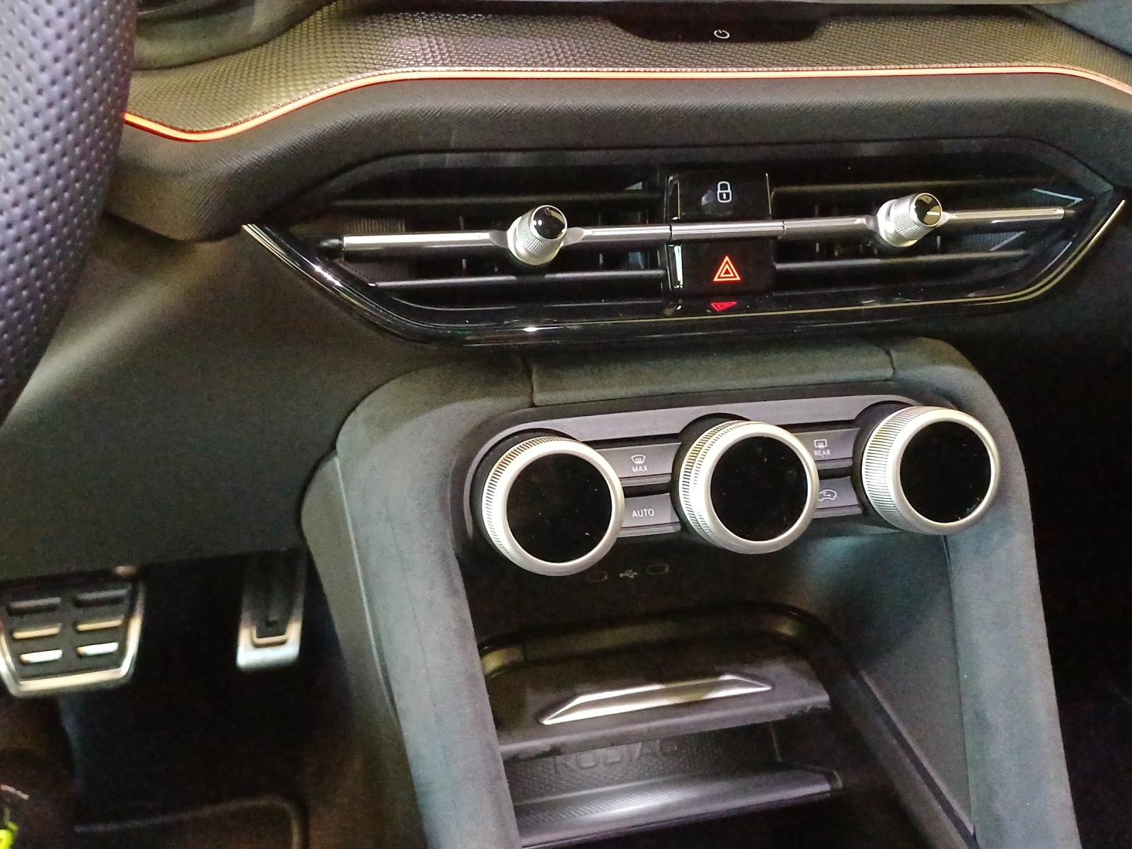 SKODA Kodiaq 2.0 TSI Sportline 4x4-image-10