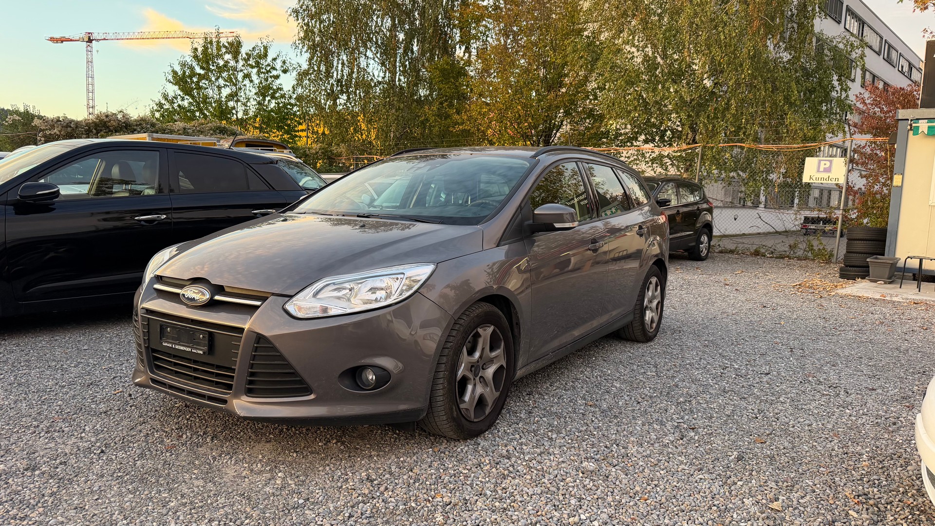 FORD Focus 1.0 SCTi Titanium-image-0