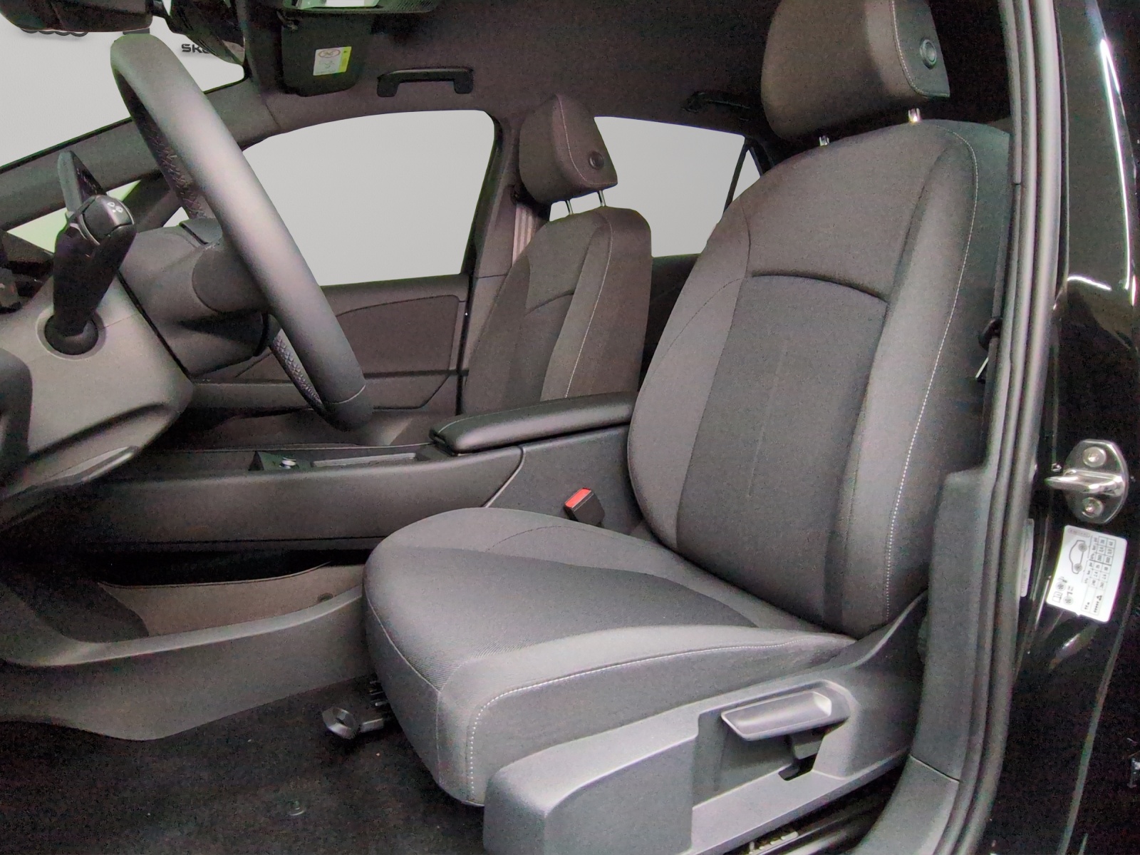 VW ID.3 Neo 50 kWh 170PS Trend-image-5