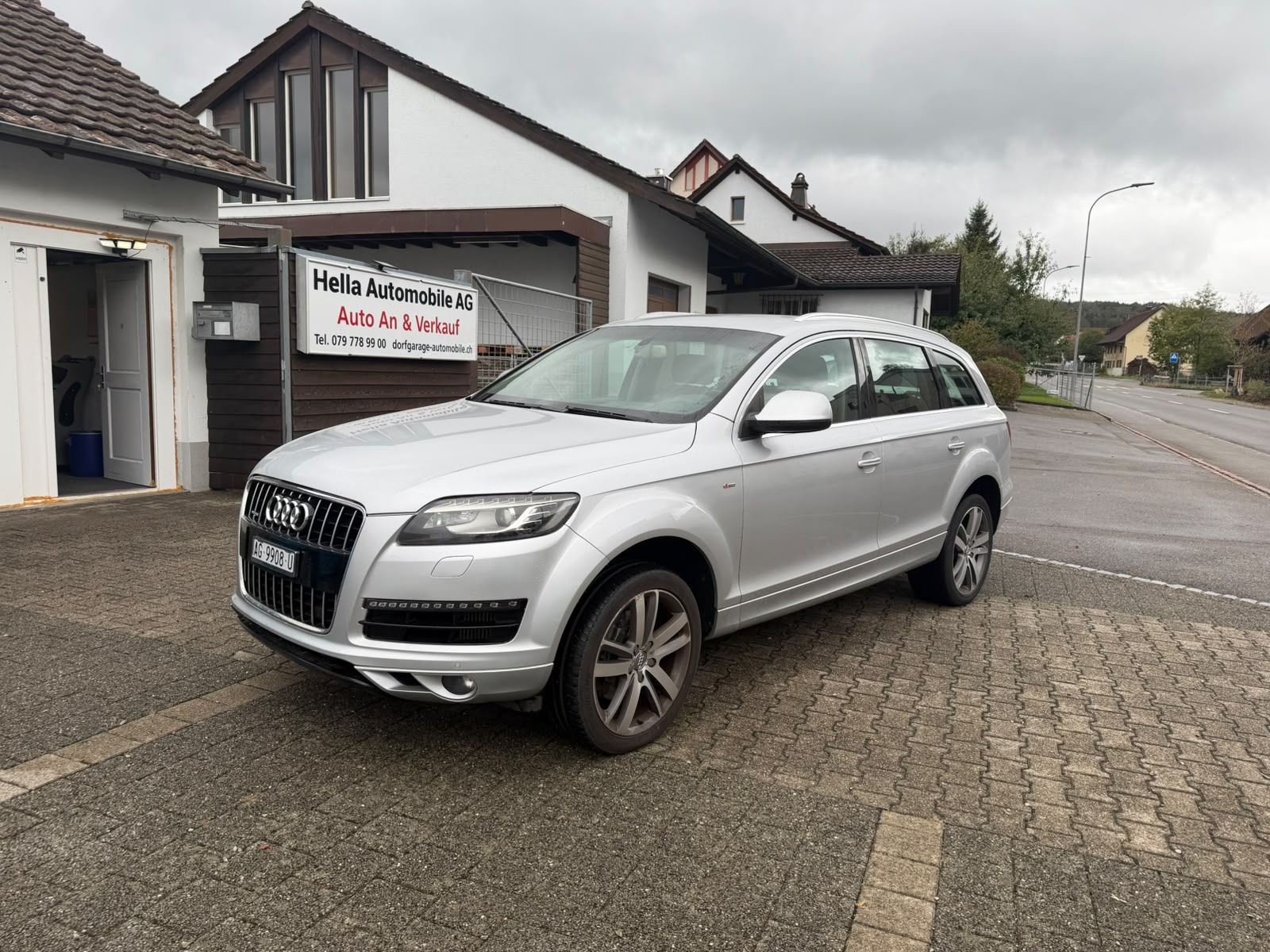 AUDI Q7 3.0 TDI quattro tiptronic