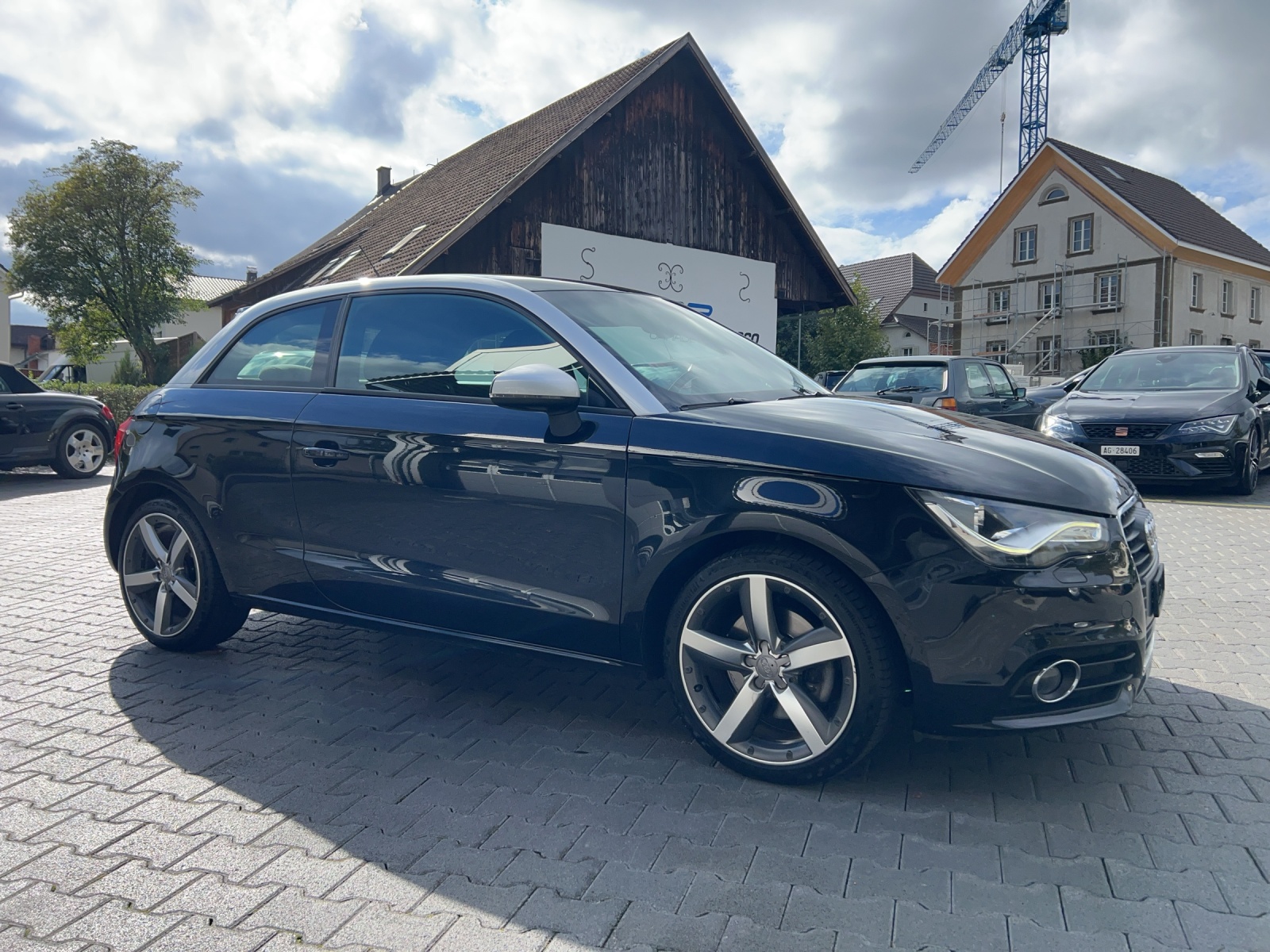 AUDI A1 1.4 TFSI Ambition S-tronic-image-5