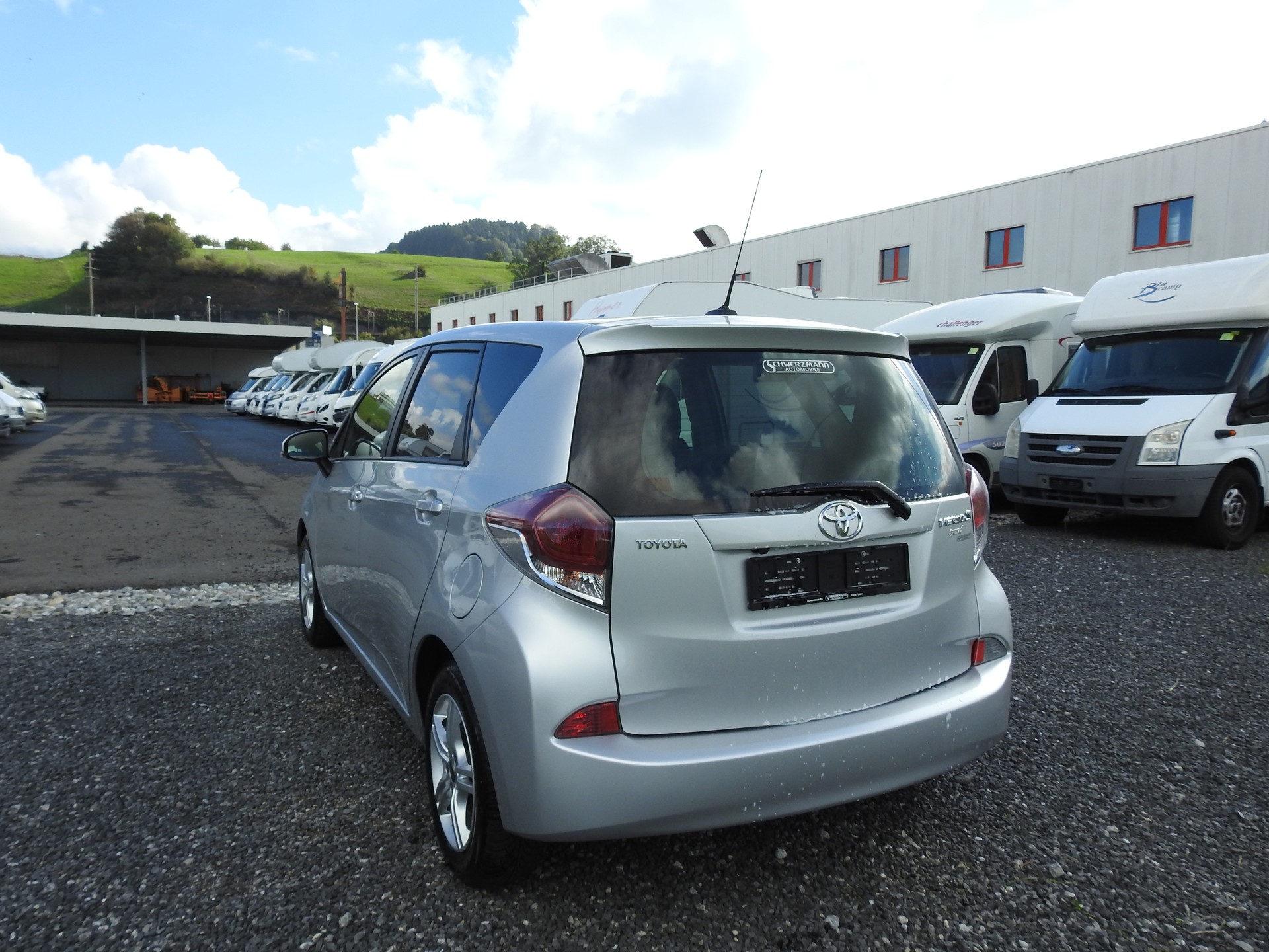 TOYOTA Verso-S 1.33 Linea Trend Multidrive S-image-3