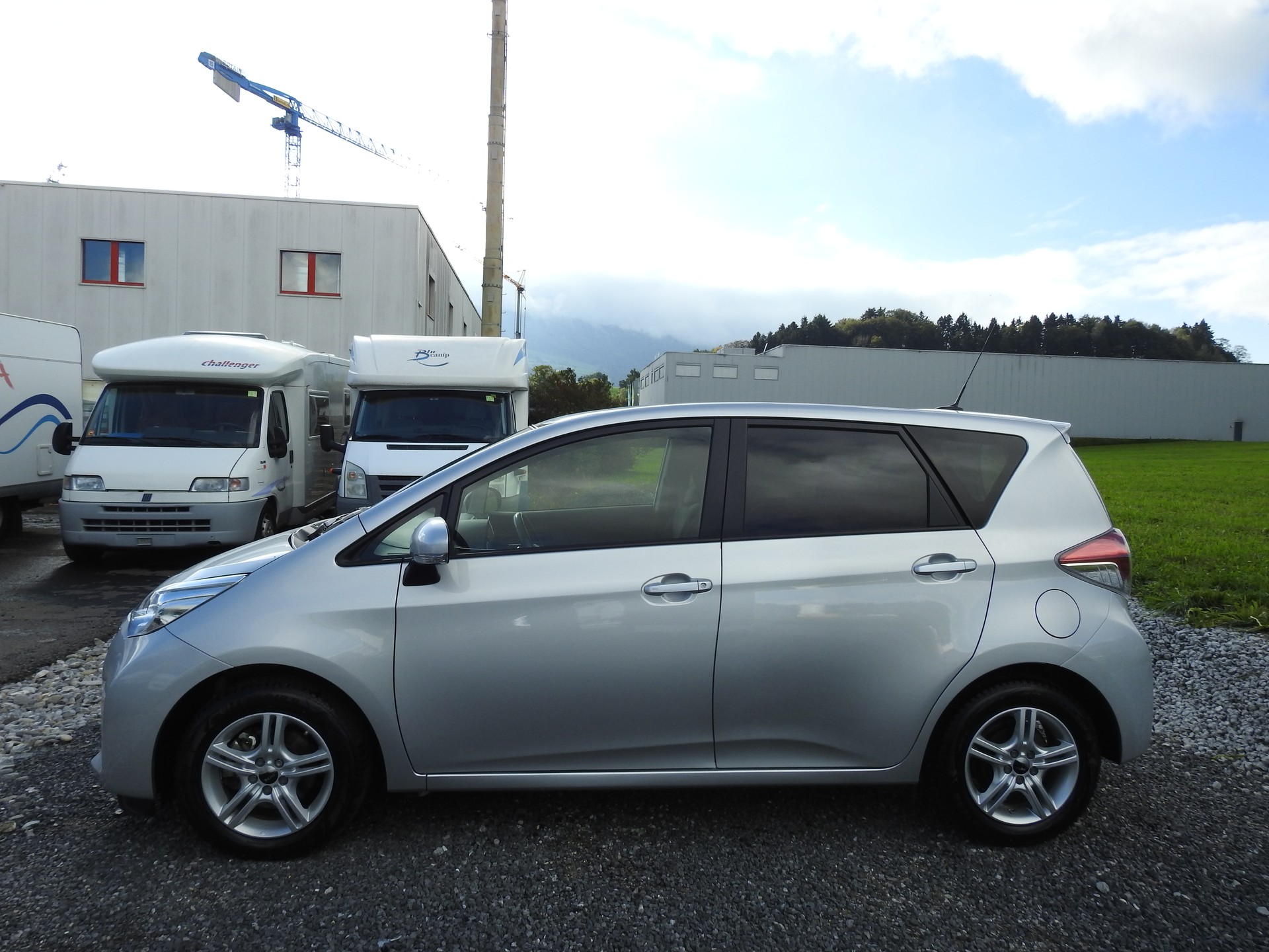 TOYOTA Verso-S 1.33 Linea Trend Multidrive S-image-2
