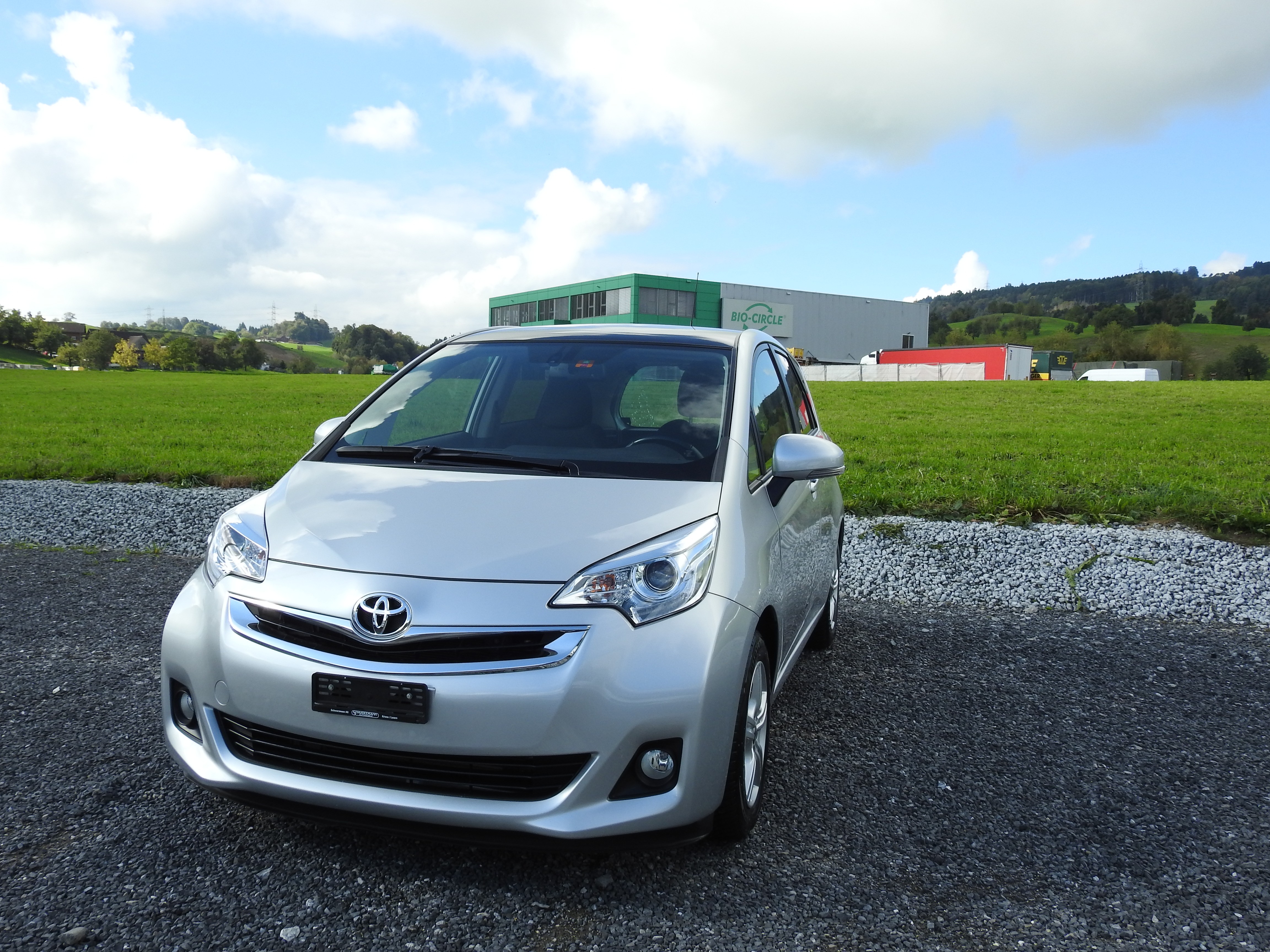 Car photo