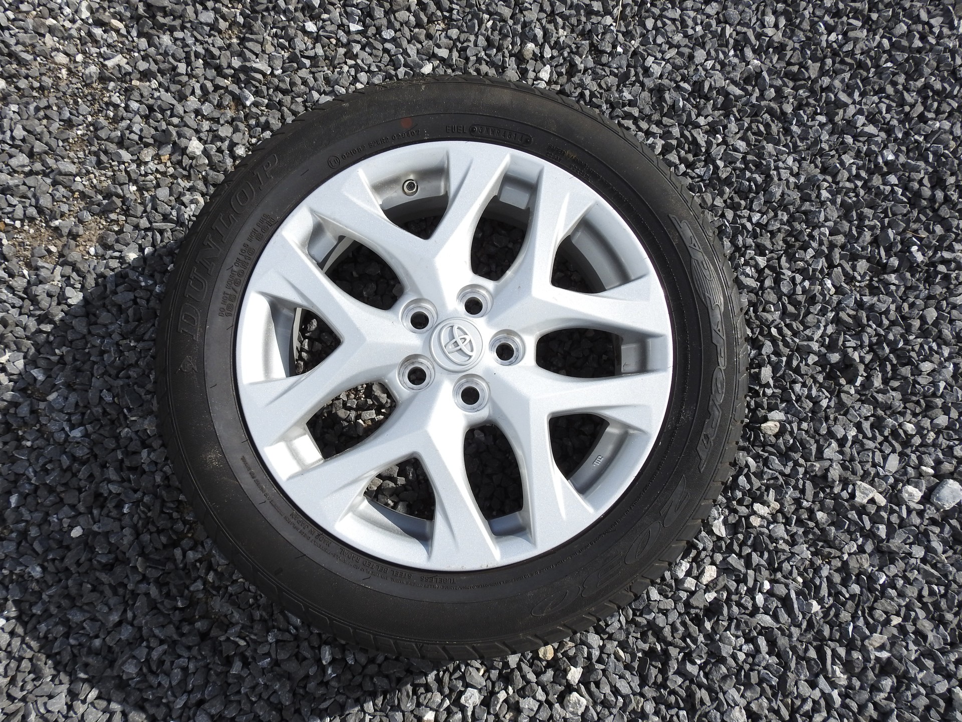TOYOTA Verso-S 1.33 Linea Trend Multidrive S-image-31