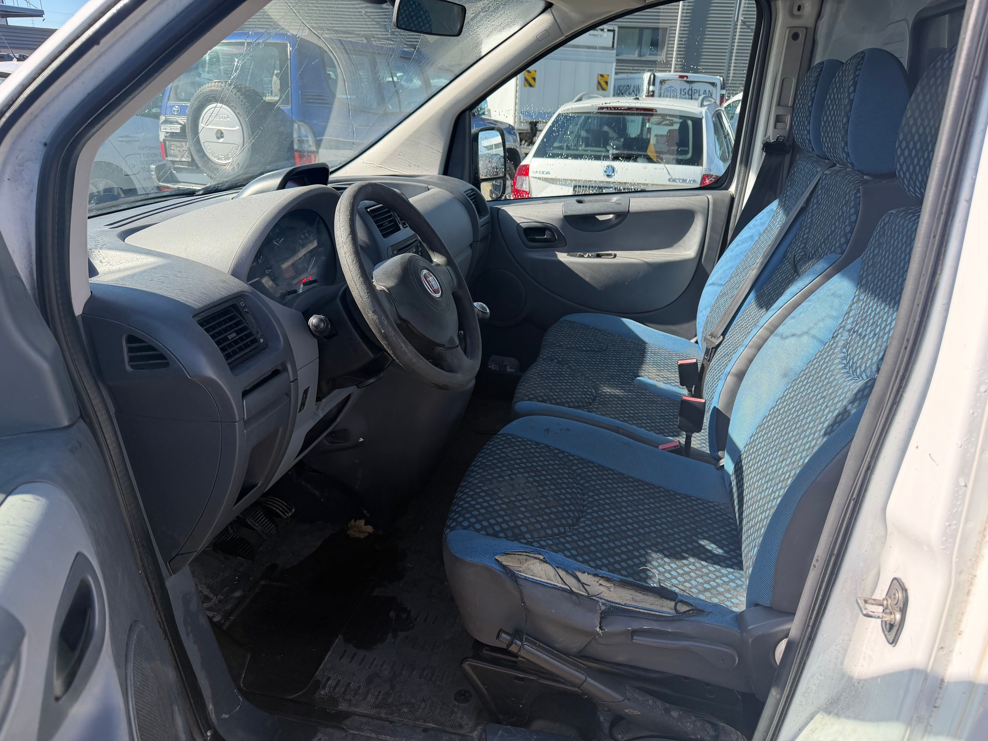 FIAT Scudo 2.0 MJ Deluxe 1.2t-image-8