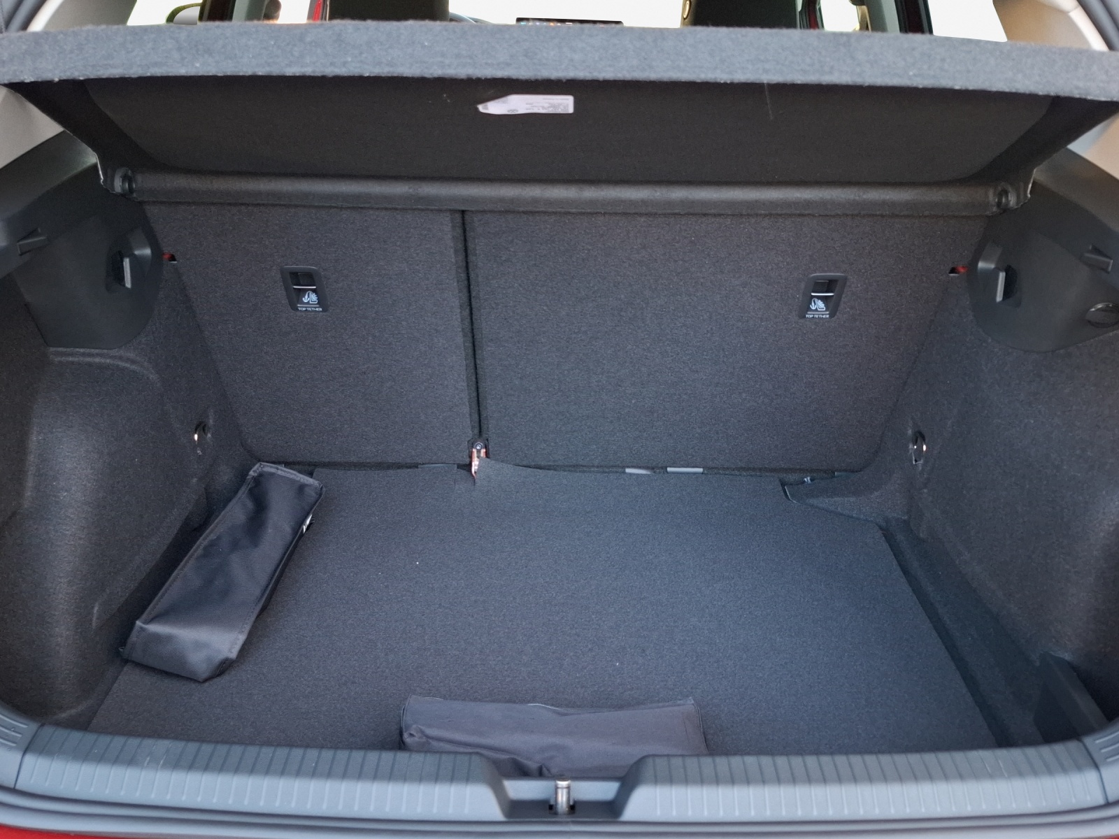 VW Golf 1.5 e TSI mHEV Value DSG-image-12