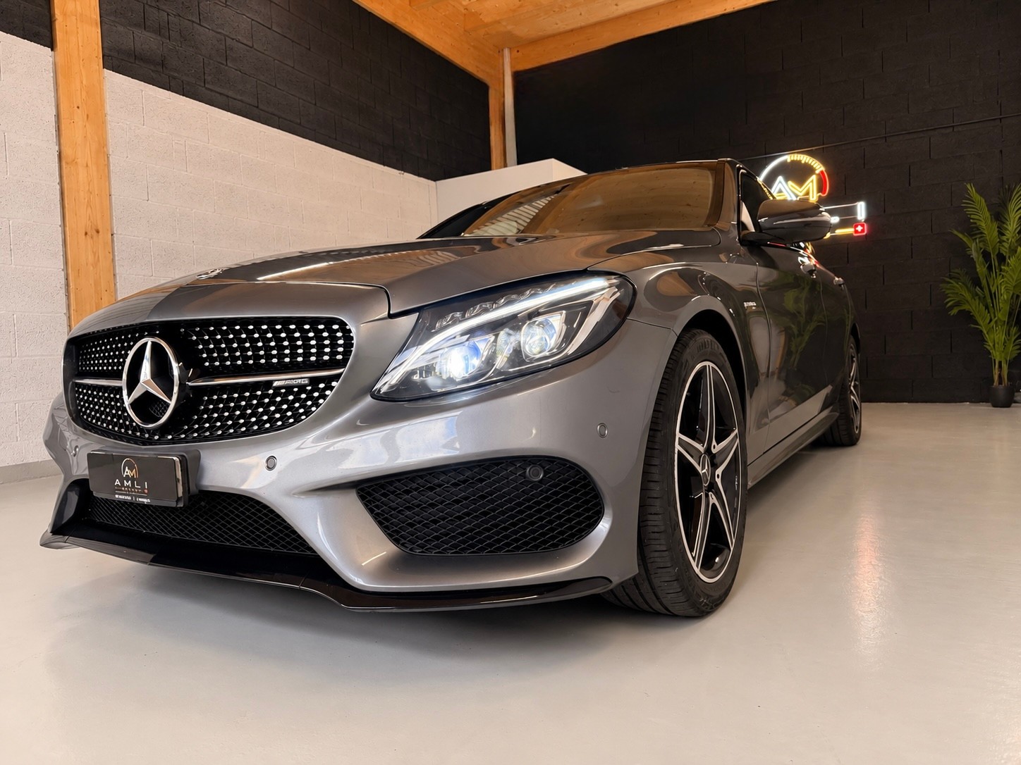 MERCEDES-BENZ C 43 AMG 4Matic 9G-Tronic-image-6