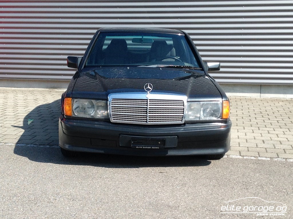 MERCEDES-BENZ 190 E 2.5-16 Automatic-image-1