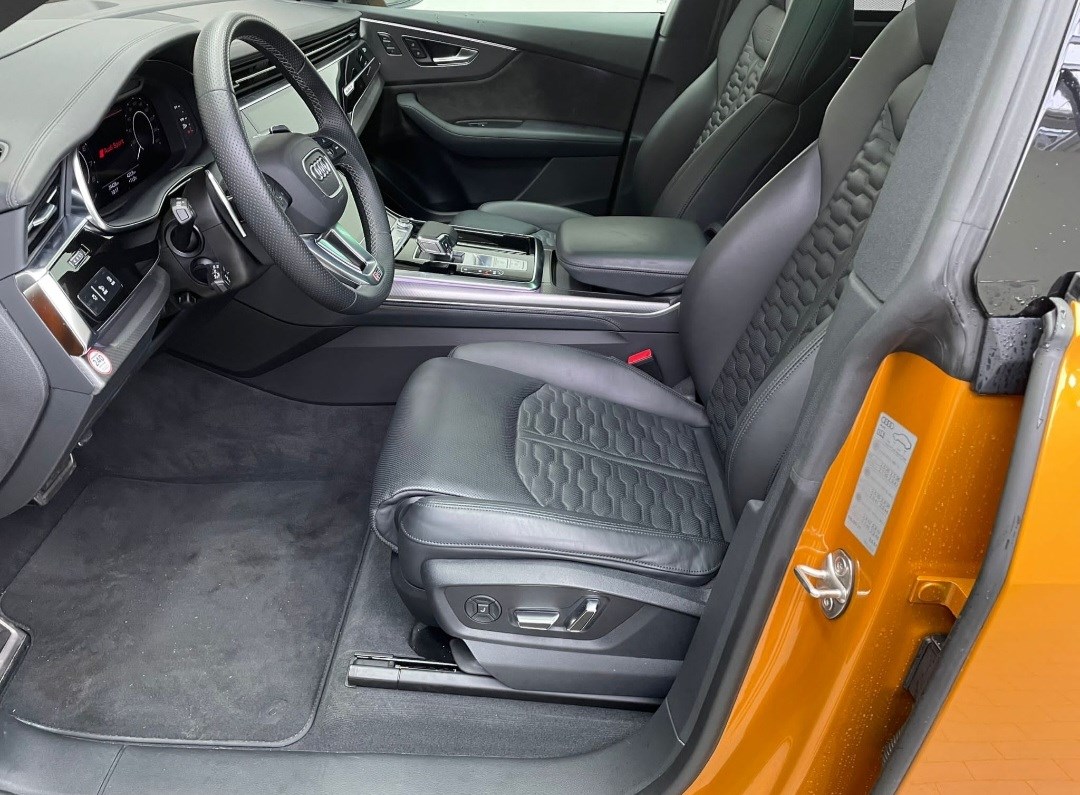 AUDI RSQ8 KERAMIK-PANO-CARBON-image-8