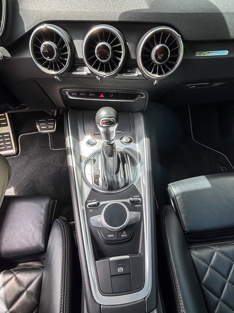 AUDI TT Coupé 2.0 TFSI quattro S-tronic-image-7