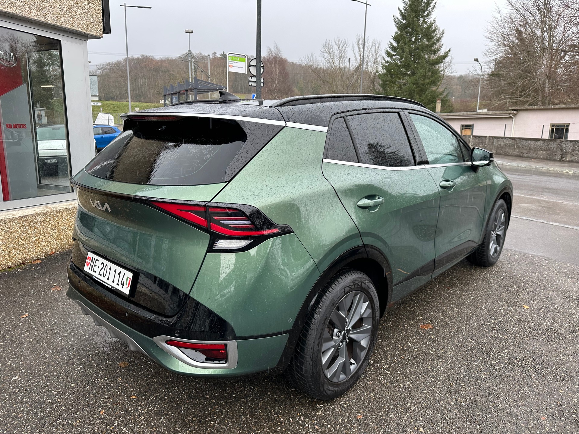 KIA Sportage 1.6T-GDi HEV GT-Line 4x4 A-image-3