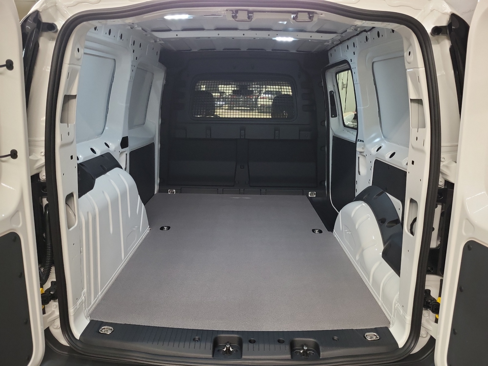 VW Caddy Maxi Kaw. 1.5 TSI 116 Entry-image-10