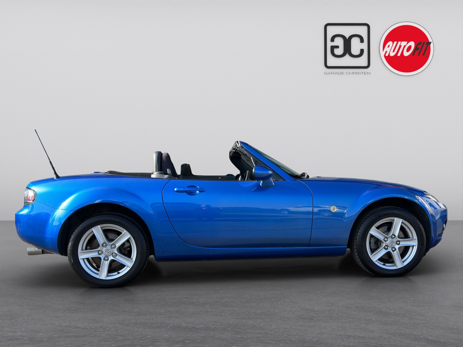 MAZDA MX-5 1.8i 16V Confort-image-7