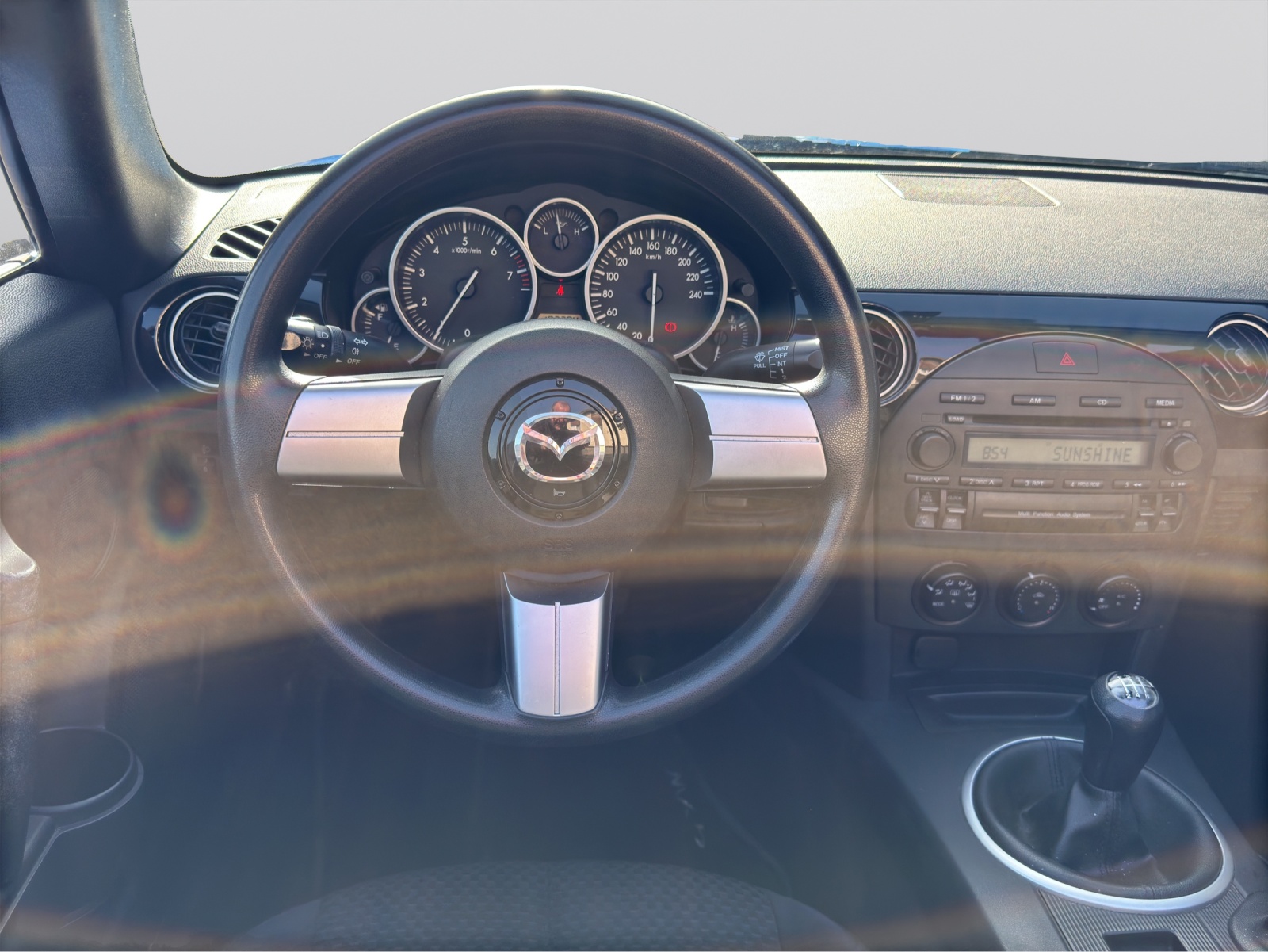 MAZDA MX-5 1.8i 16V Confort-image-11