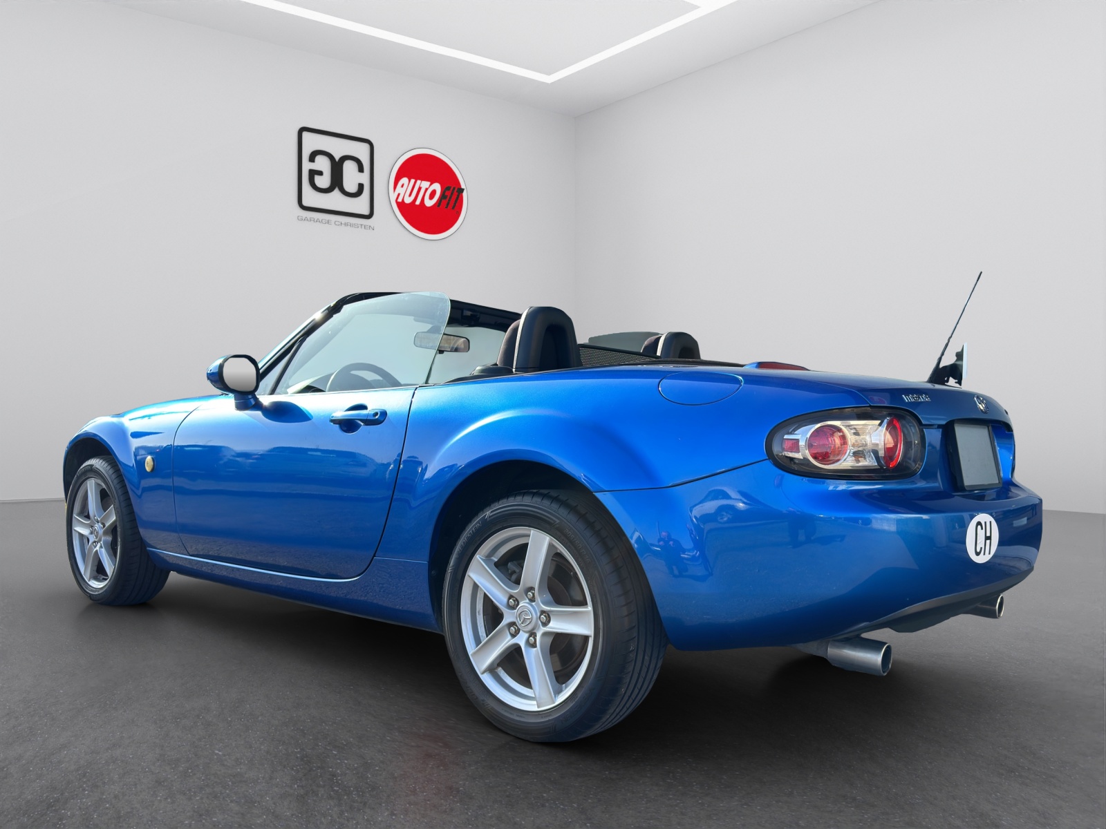 MAZDA MX-5 1.8i 16V Confort-image-3
