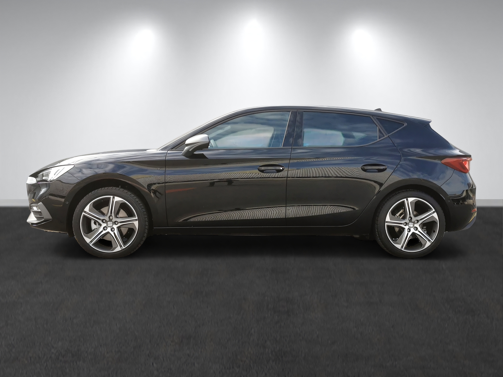 SEAT Leon 2.0 TDI EVO DSG FR-showroom-element-3