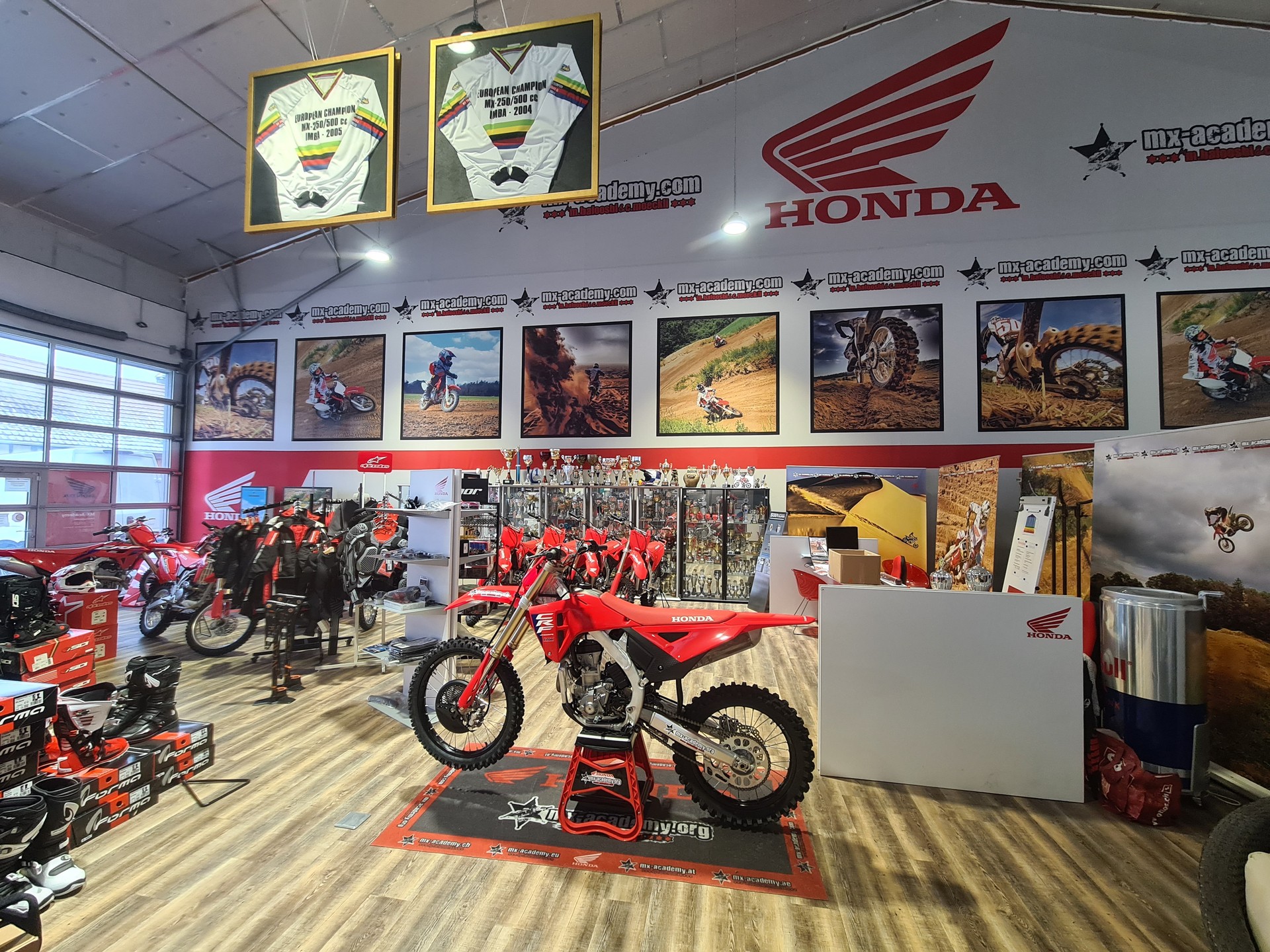 HONDA ** CRF150R ** Neufahrzeug in Kiste-image-14