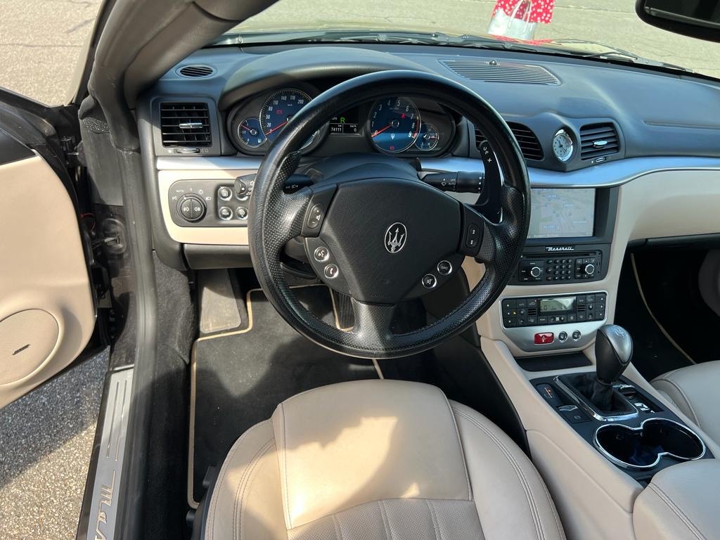 MASERATI GranCabrio Automatica-image-2