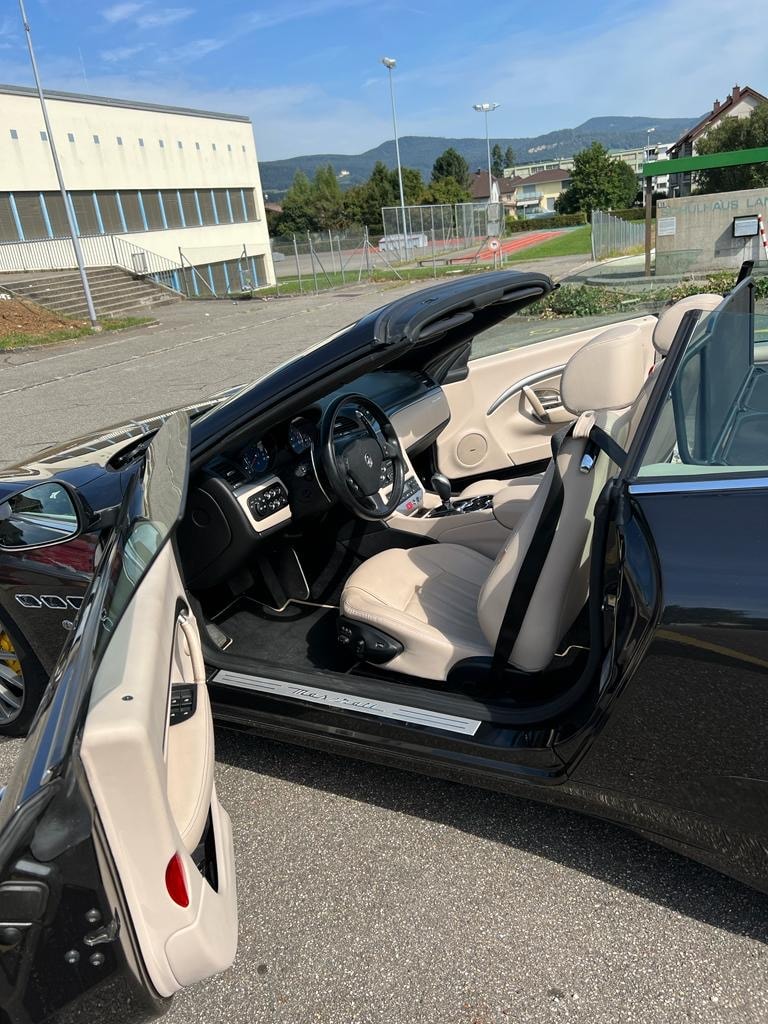 MASERATI GranCabrio Automatica-image-3