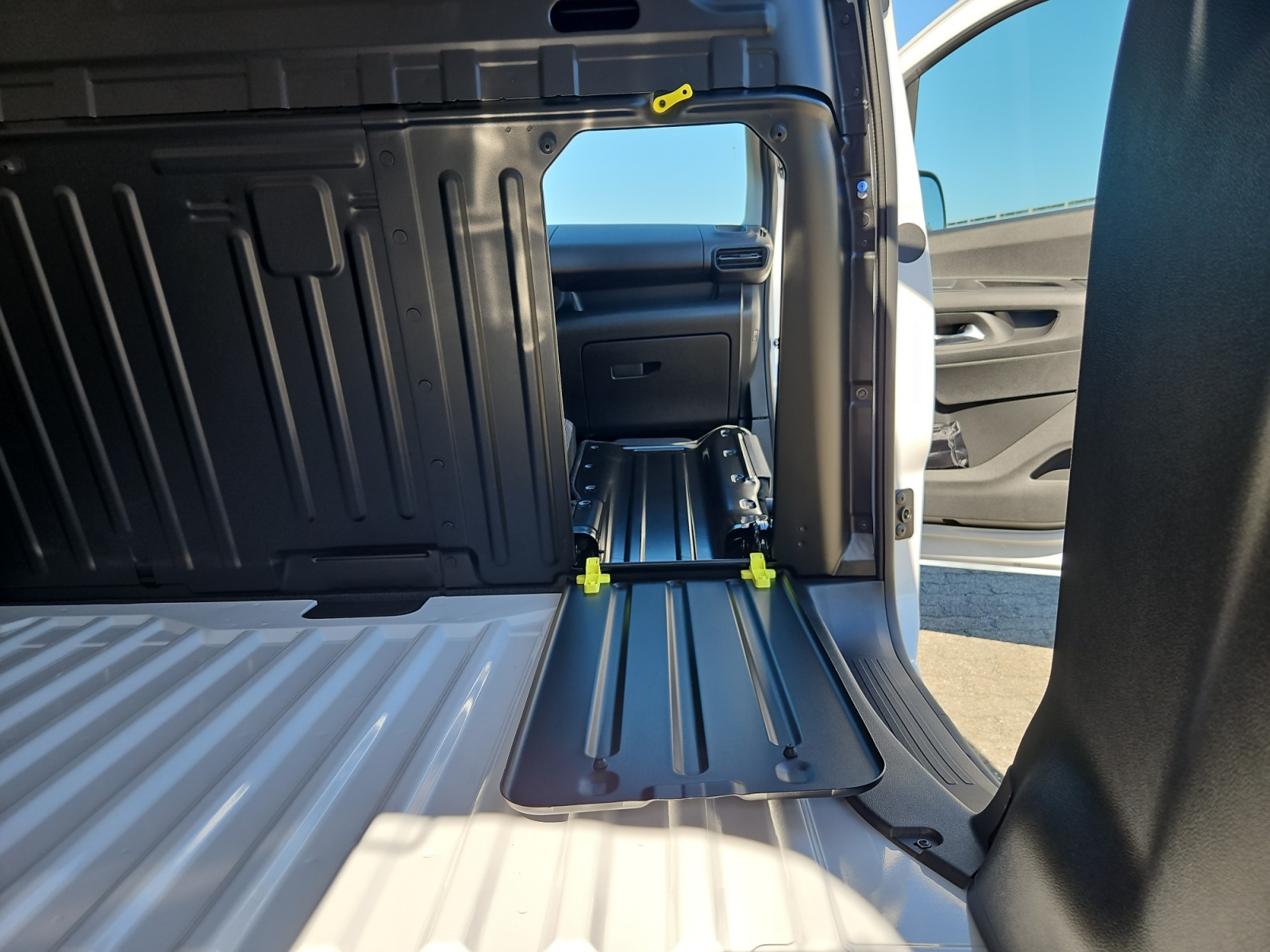 FIAT Doblo 1.5 BlueHDi L2 950kg A-image-2