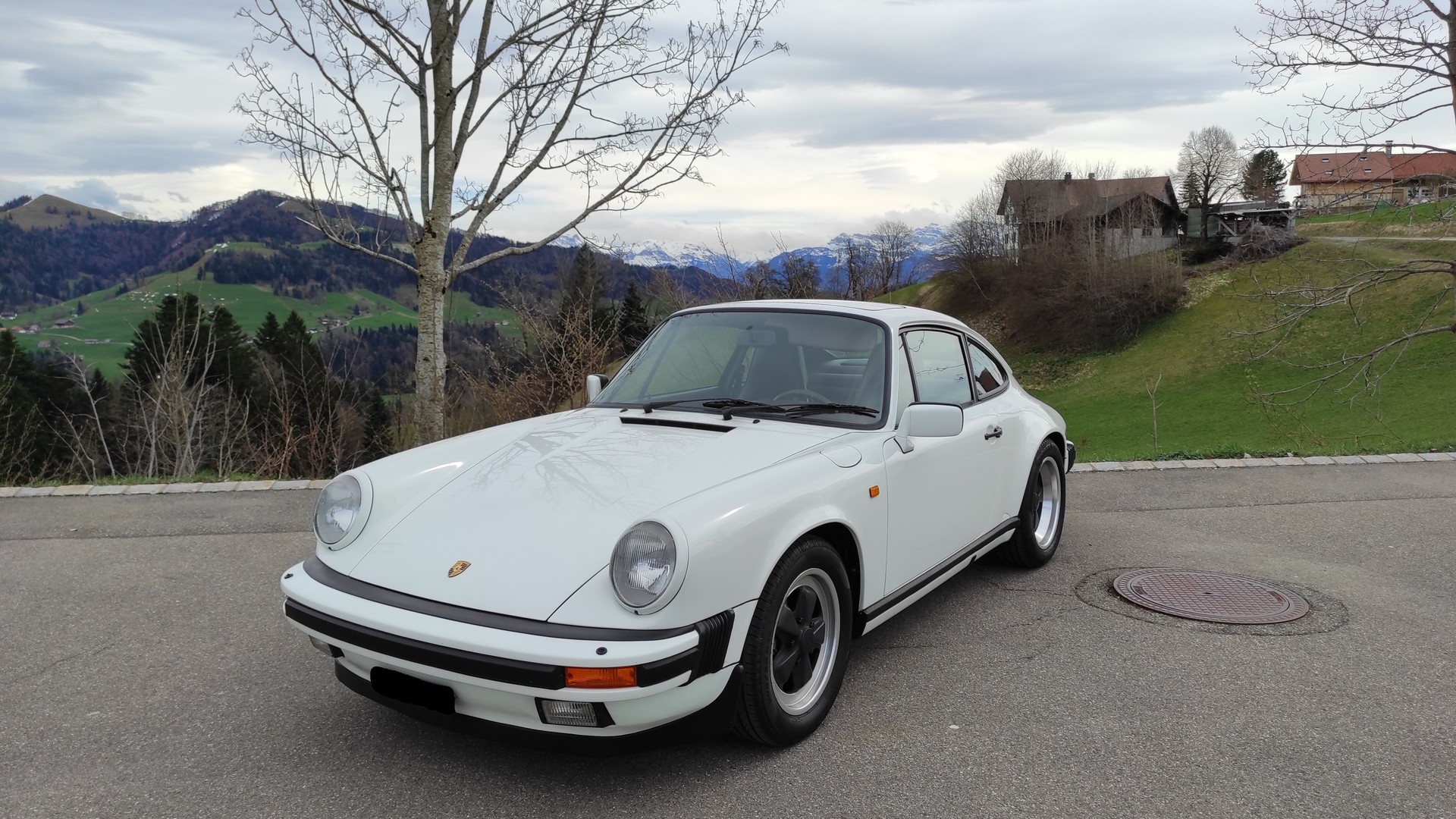 PORSCHE 911 Carrera 3.2-image-5