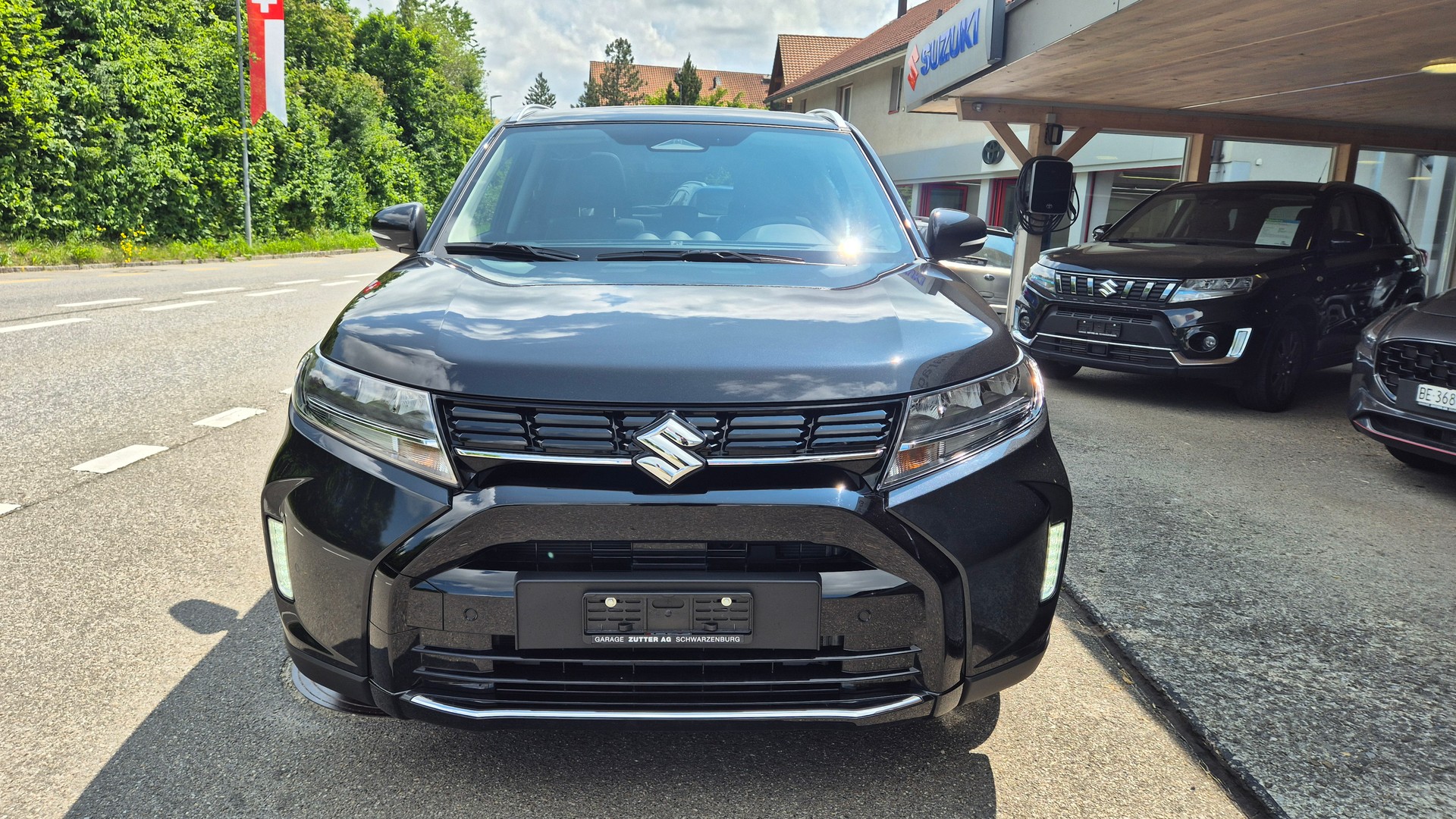 SUZUKI Vitara 1.5 Hybrid Compact Top 4x4 AGS-image-1
