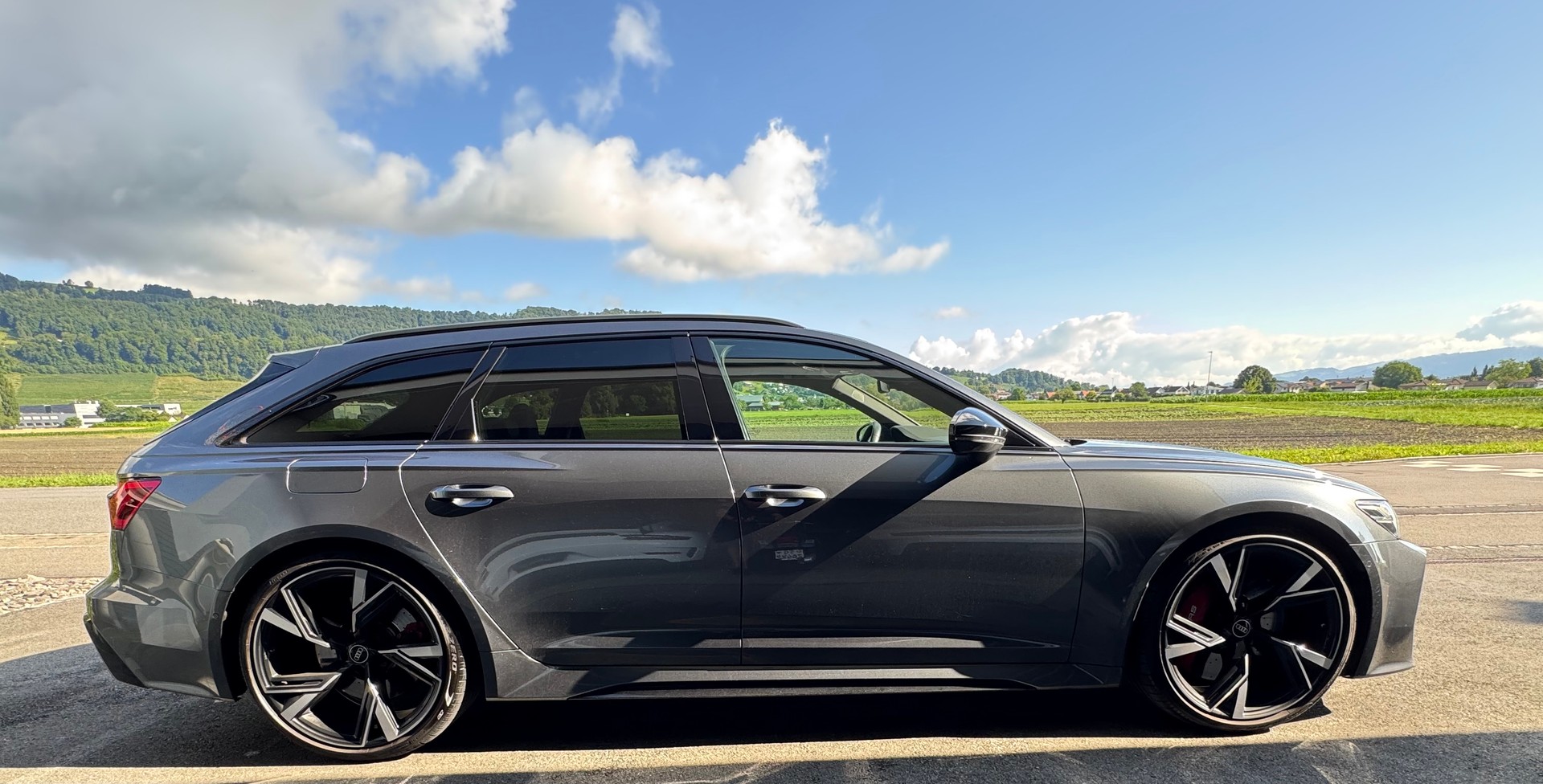 AUDI RS6 Avant 4.0 TFSI V8 quattro ABT 700 PS. Leasing möglich.