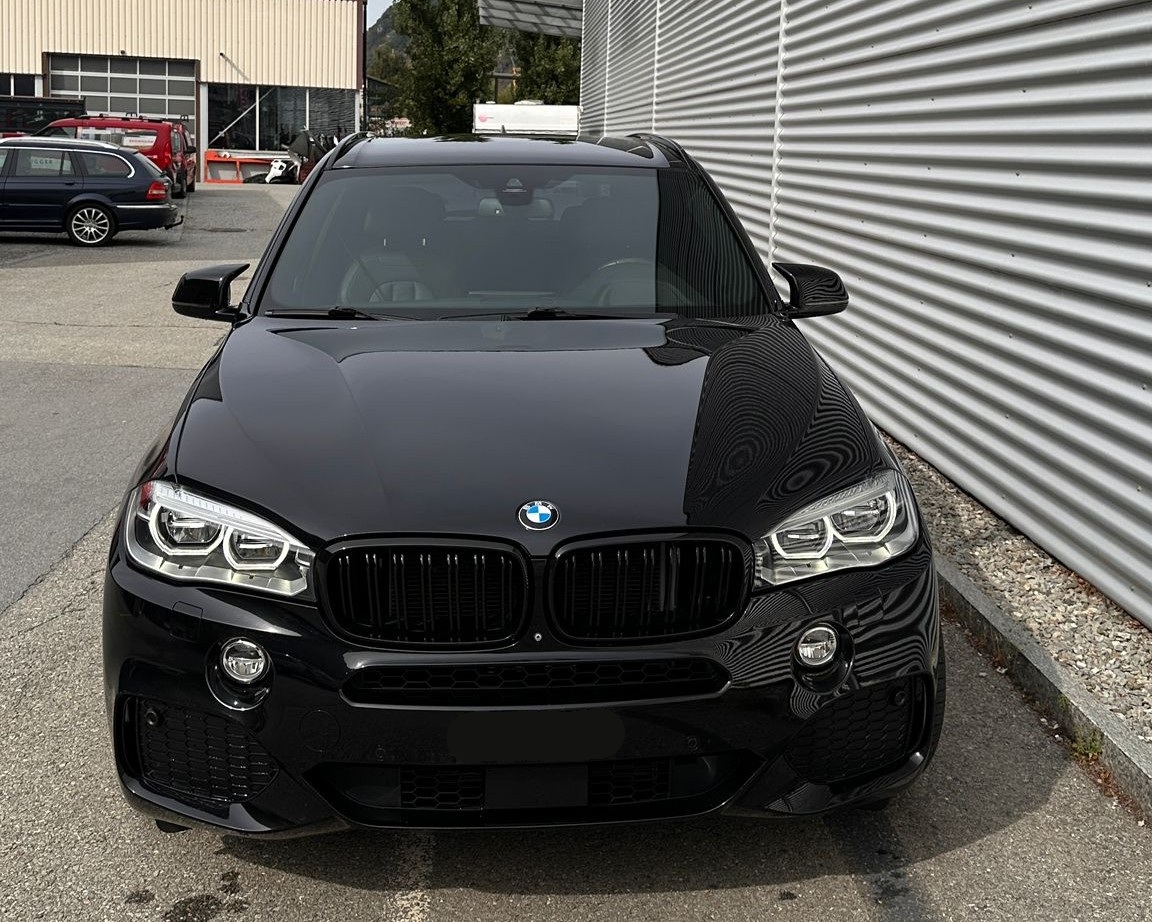 BMW X5 xDrive 30d Steptronic-image-13