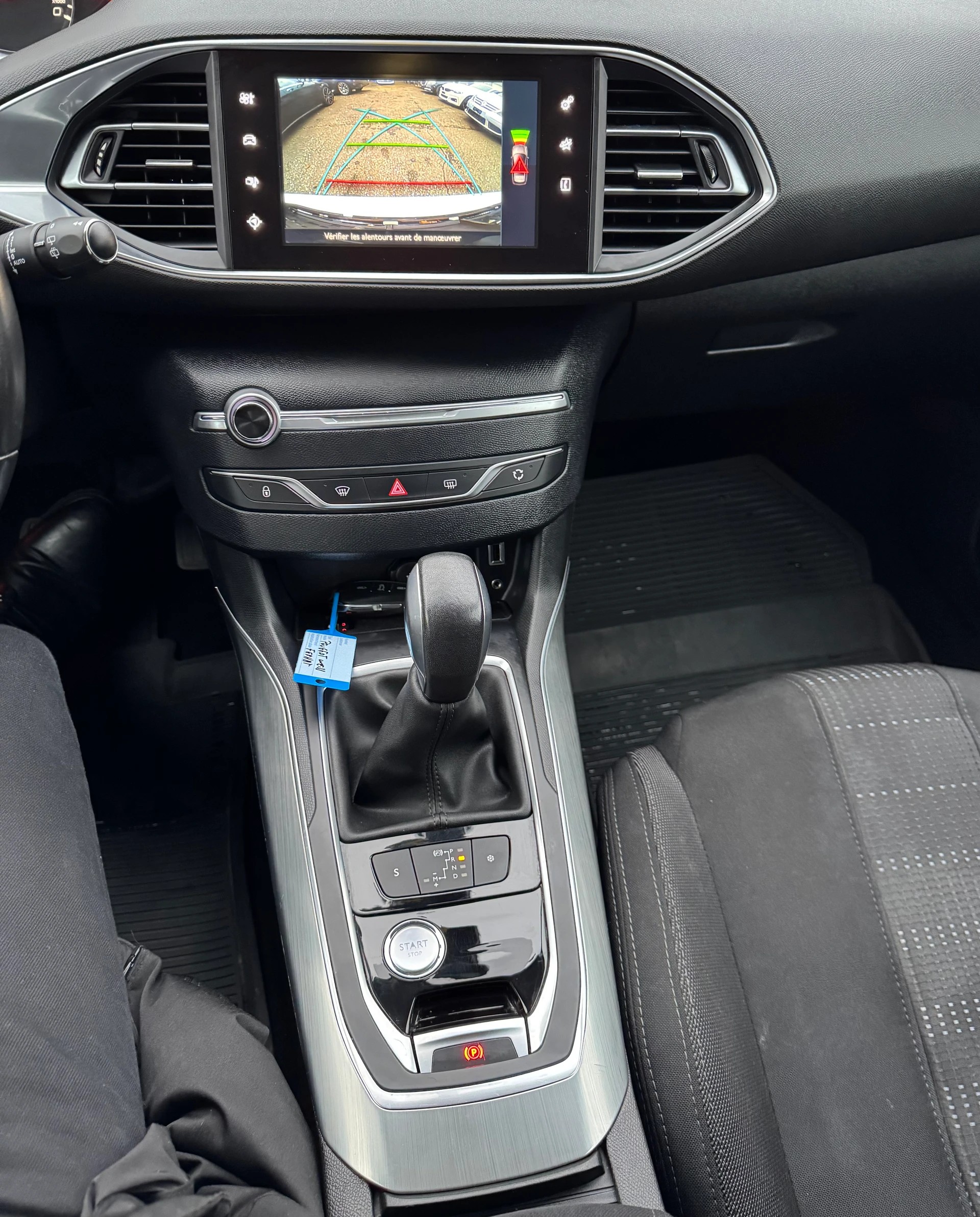 PEUGEOT 308 SW 1.6 BlueHDI Allure Automatic-image-9