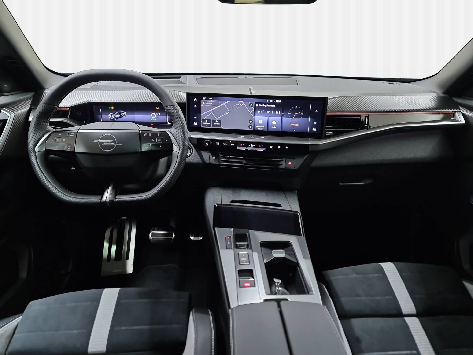 OPEL Grandland-e Ultimate AWD 325PS-image-6