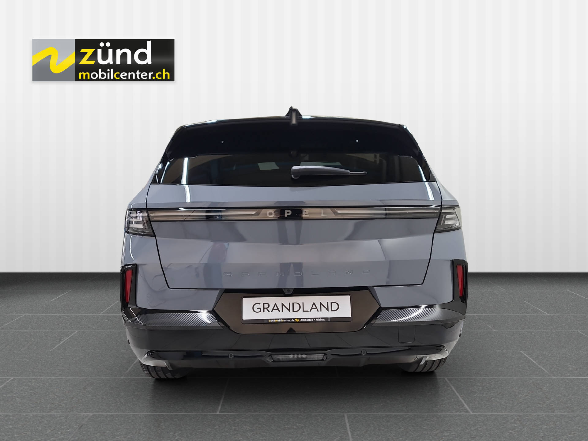 OPEL Grandland-e Ultimate AWD 325PS-image-3