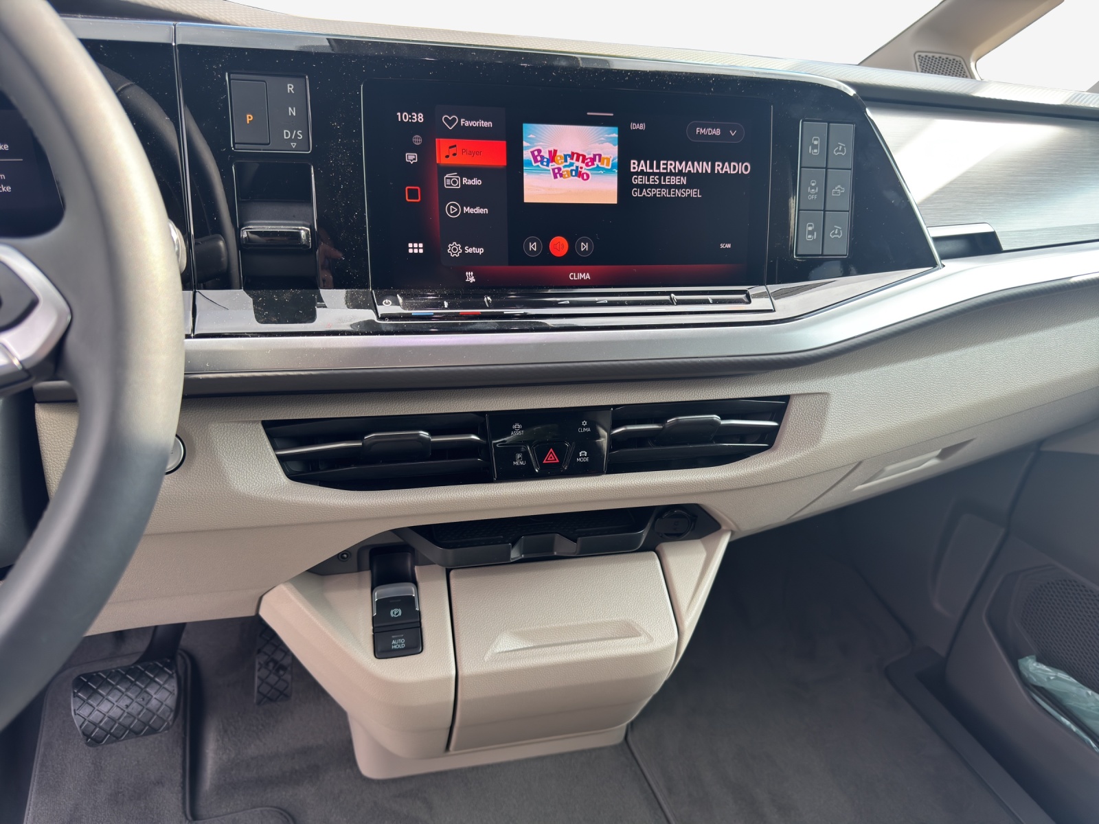 VW California eHybrid Ocean Liberty 4Motion-image-10