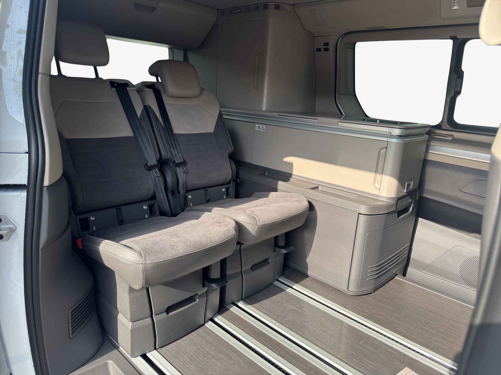 VW California eHybrid Ocean Liberty 4Motion-image-11
