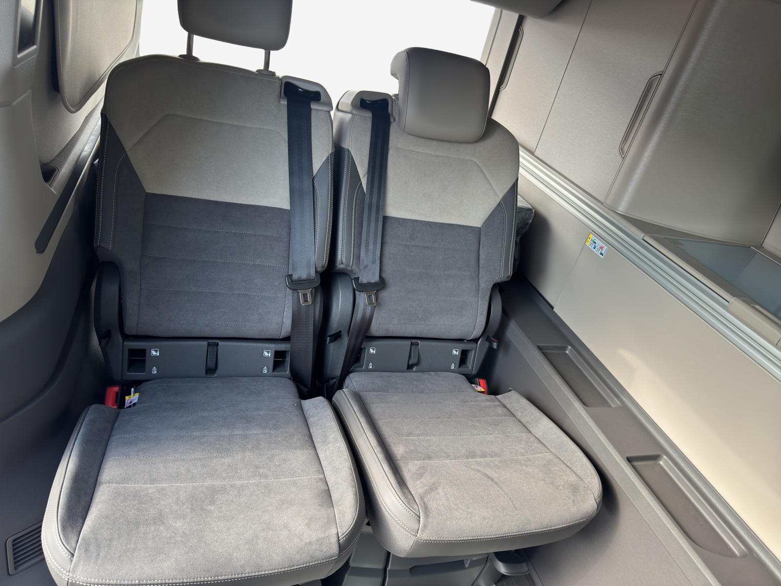 VW California eHybrid Ocean Liberty 4Motion-image-14