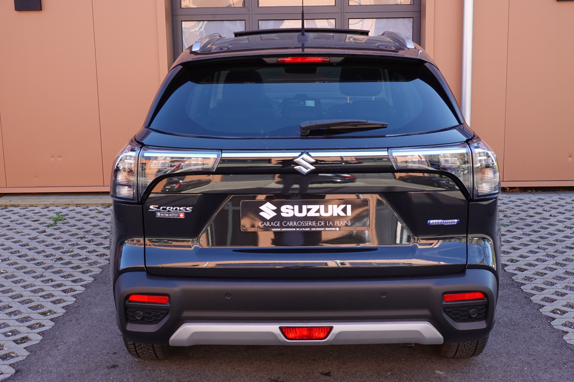 SUZUKI S-Cross 1.4 16V Compact Top MHD 4WD Automatic-image-6