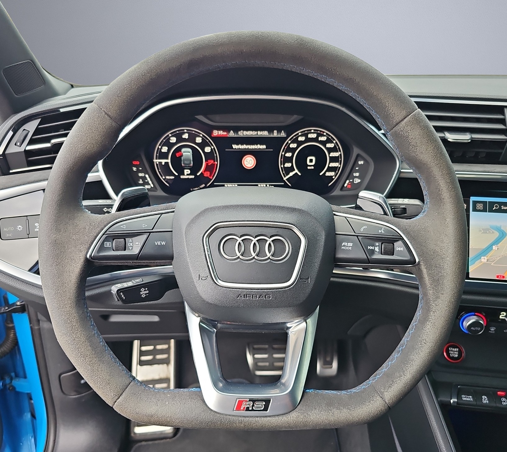 AUDI RS Q3 Sportback quattro S tronic-image-10