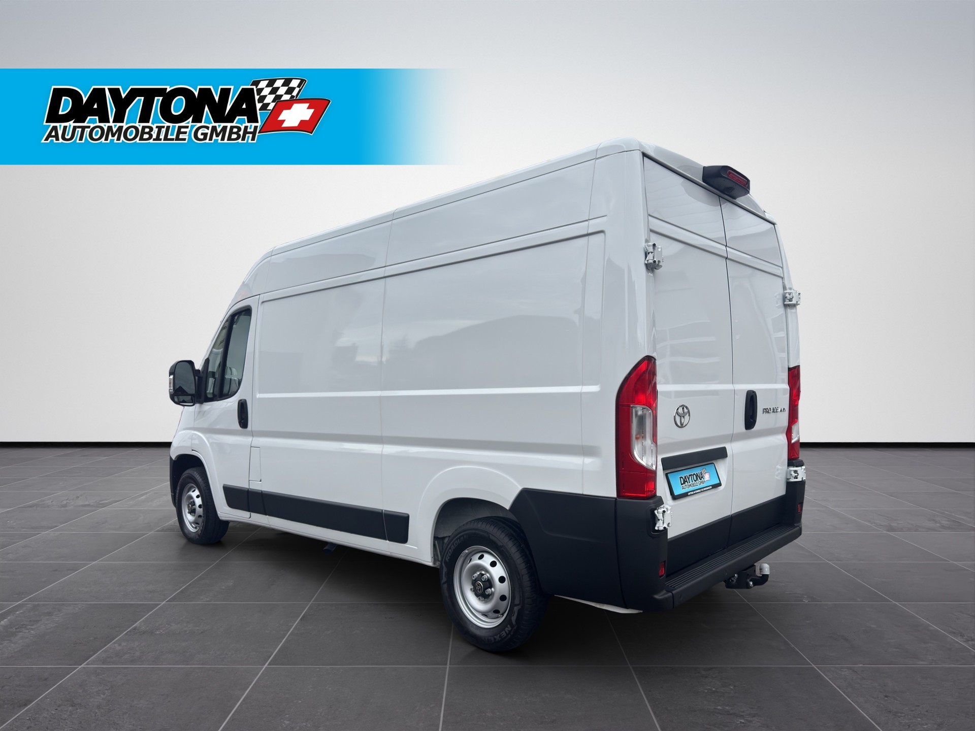 TOYOTA Proace MAX 2.2 Meister 3,5t L2H2-image-2