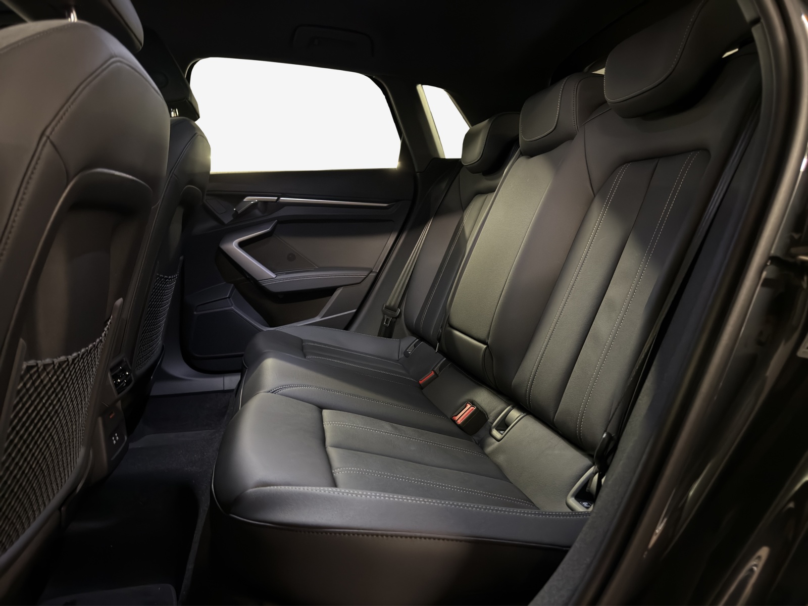 AUDI A3 allstreet TFSI 110 kW Attraction S tronic-image-11