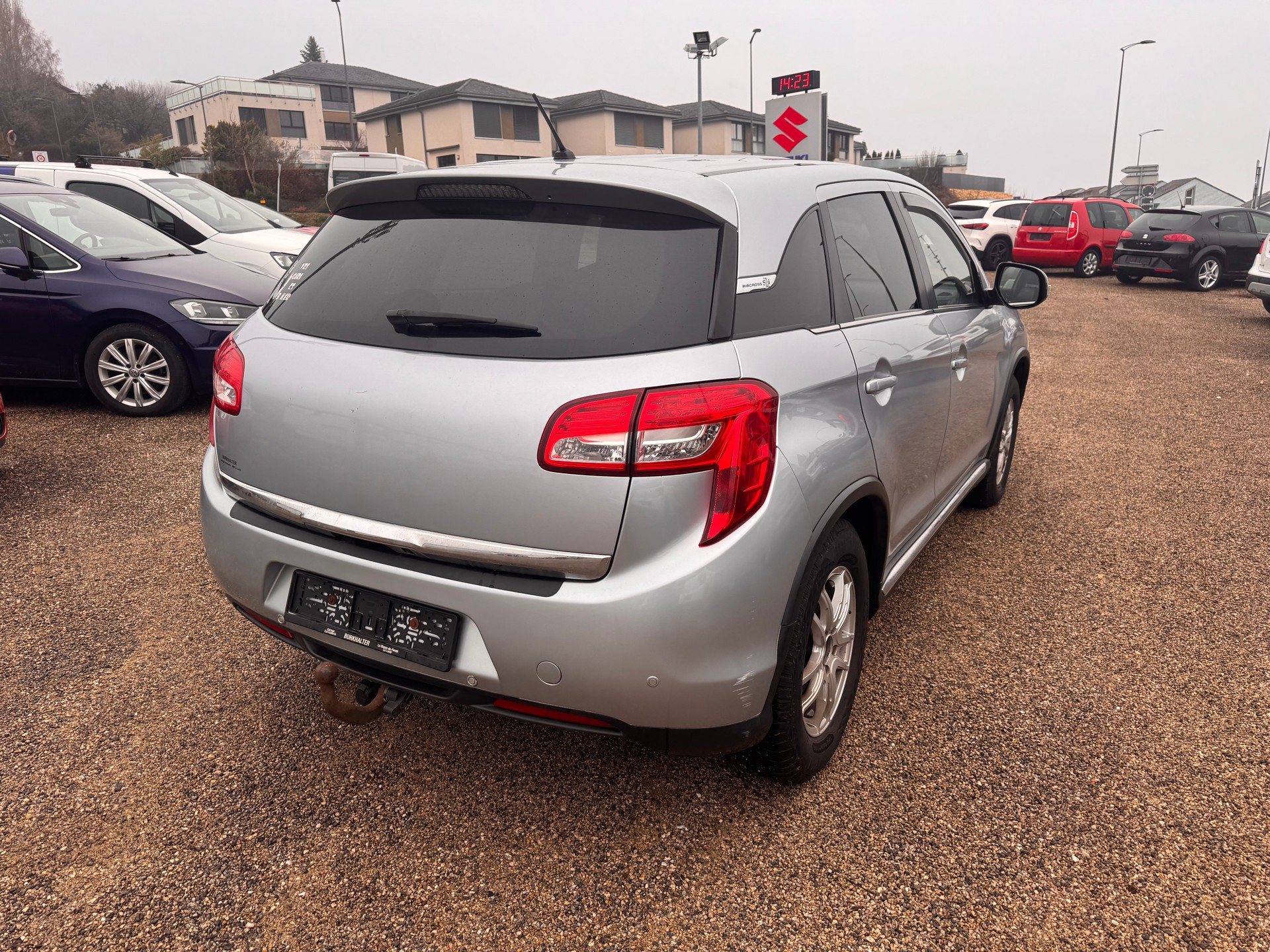 CITROEN C4 Aircross 1.6 HDi Exclusive 4WD-image-3