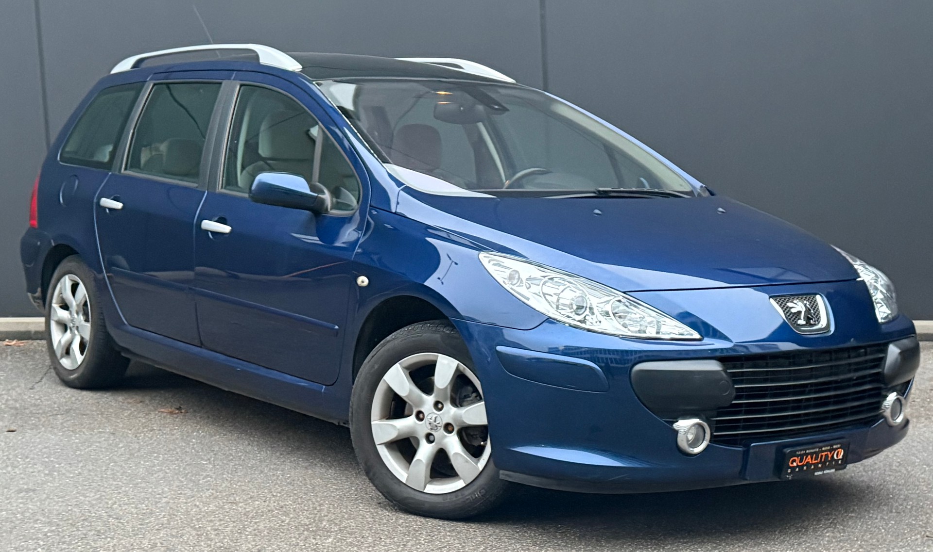 PEUGEOT 307 SW 2.0 16V Premium-image-0